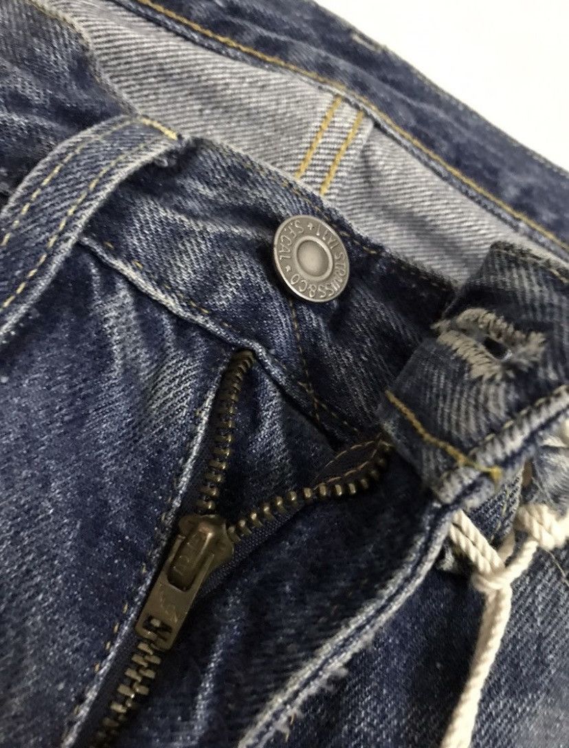 Levi's Vintage Levis 501 Selvedge Jeans Size US 29 - 6 Thumbnail
