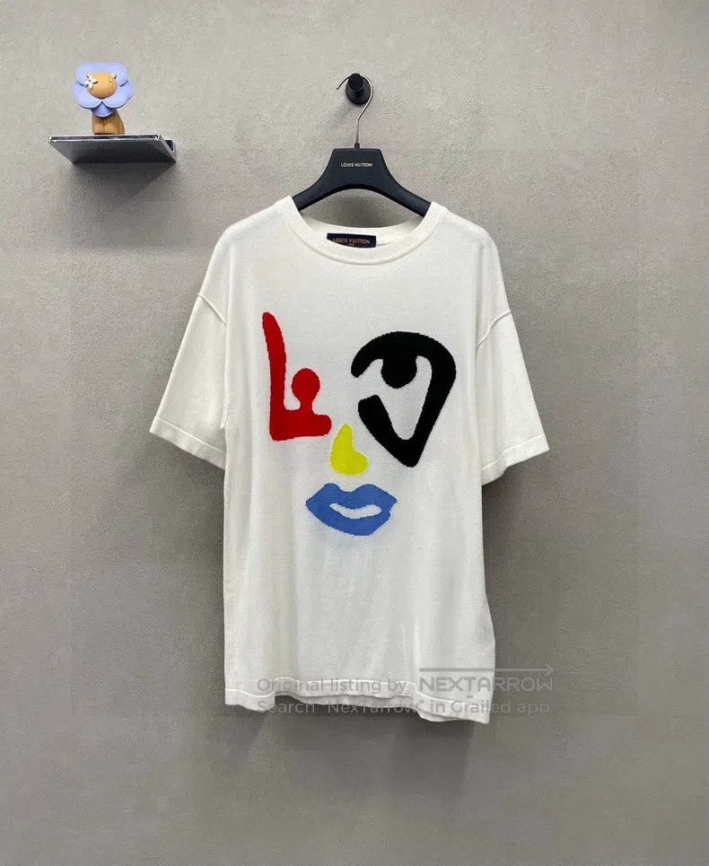 Louis Vuitton Louis Vuitton Geometric face pattern white short sleeve Size US M / EU 48-50 / 2 - 4 Thumbnail
