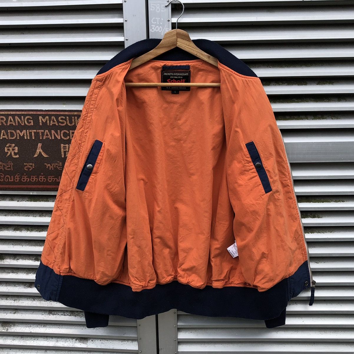 Schott Vintage Schott N.Y.C USS Patches Bomber Jacket Size US L / EU 52-54 / 3 - 11 Thumbnail