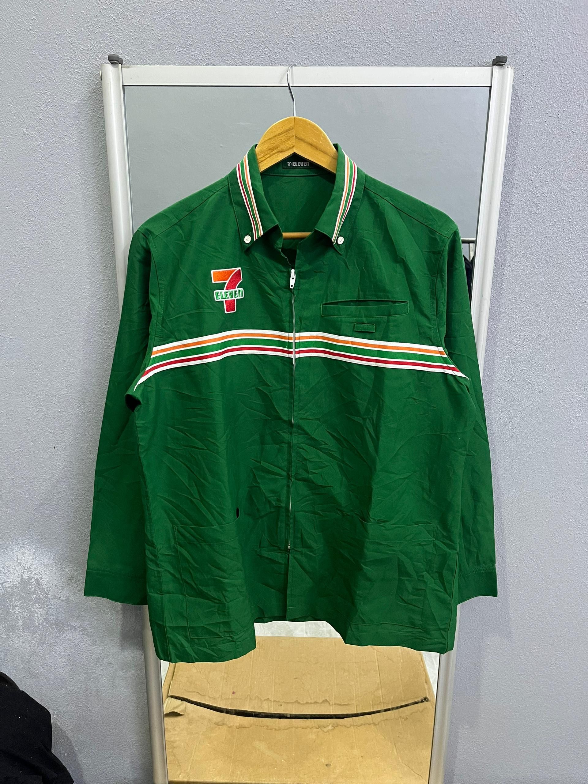 Japanese Brand 7-Eleven Japan Workwear Zip Shirt Racing Stripe Size US M / EU 48-50 / 2 - 1 Thumbnail