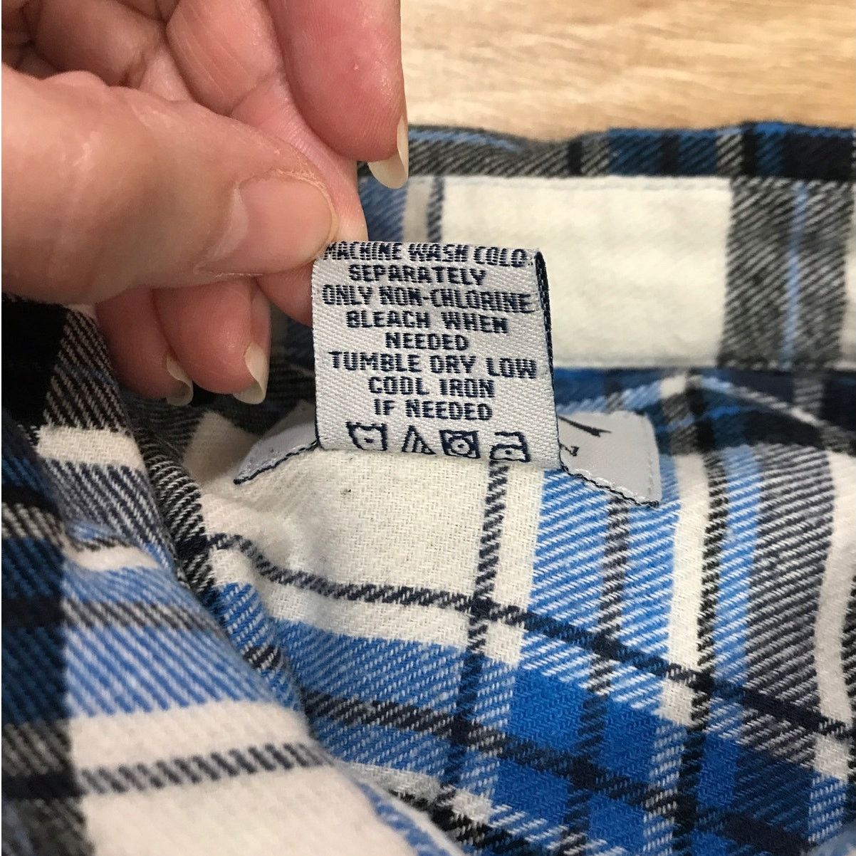 Other Blue Mountain Plaid Collared Long Sleeve Flannel Shirt MD Size US M / EU 48-50 / 2 - 4 Thumbnail