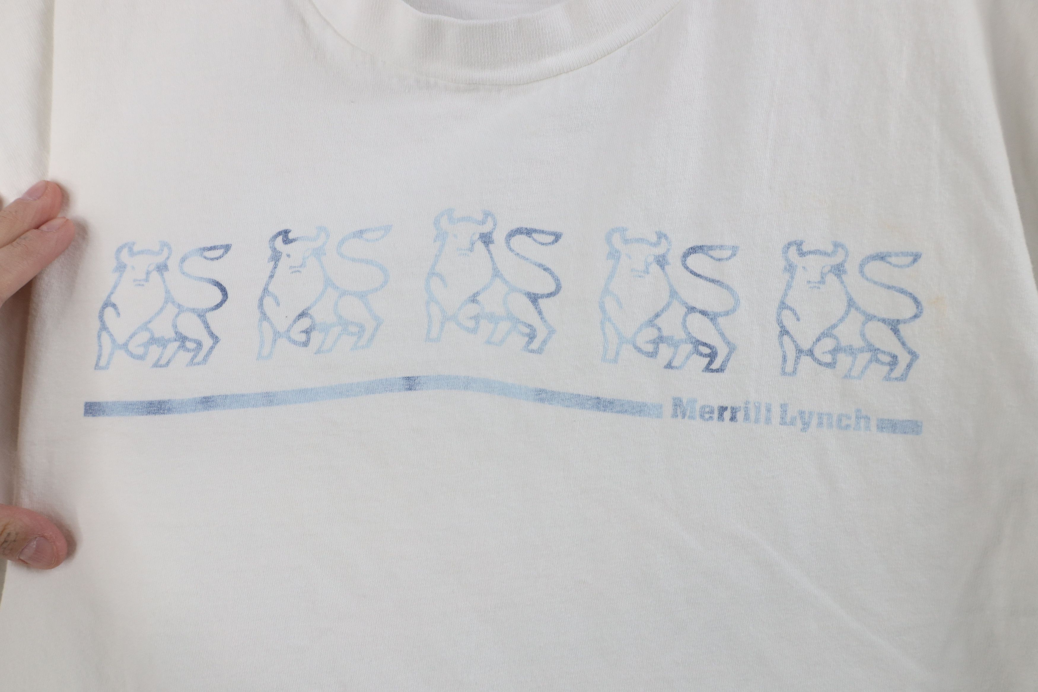 Vintage Vintage 90s Spell Merrill Lynch Short Sleeve T-Shirt White Size US L / EU 52-54 / 3 - 4 Thumbnail