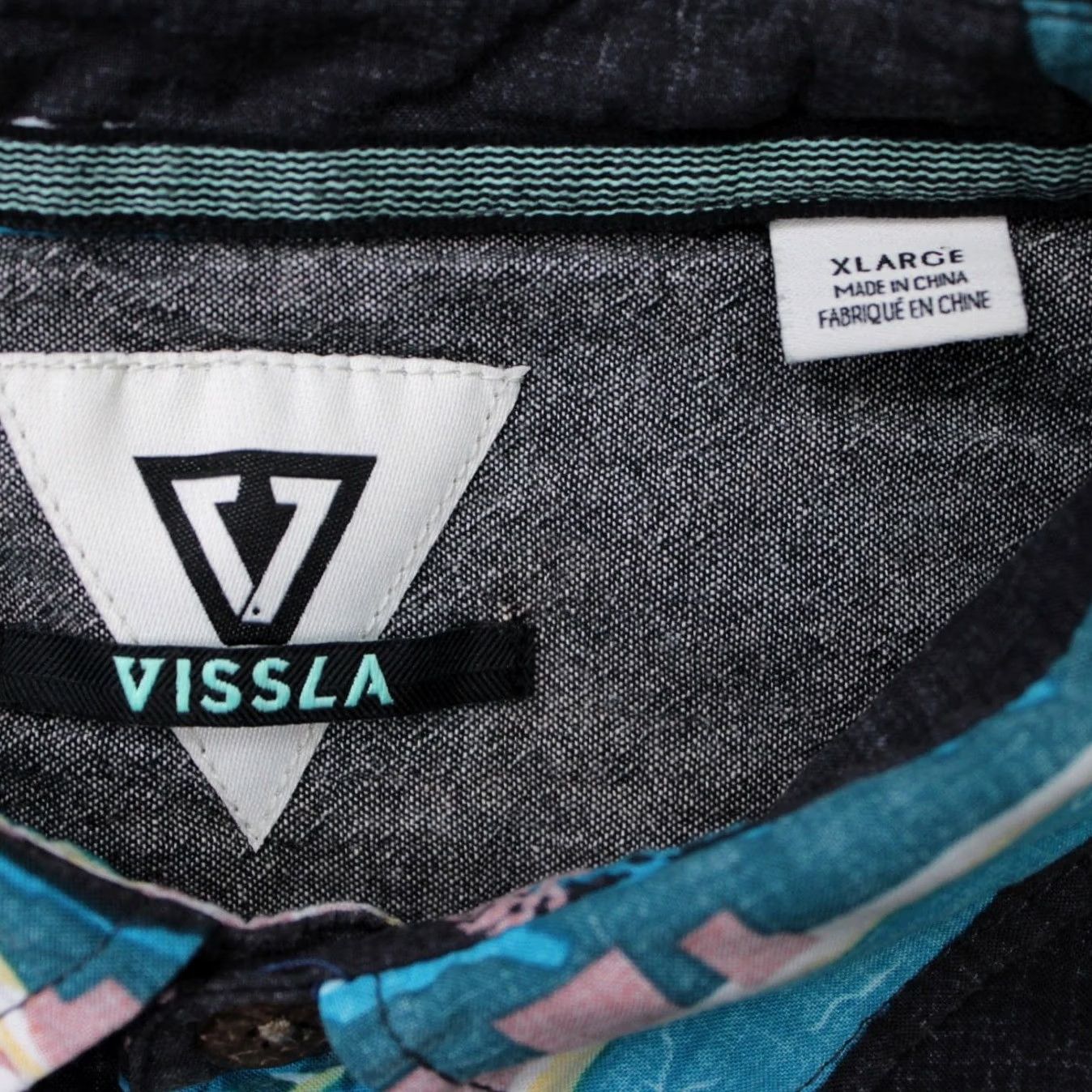 Vissla Vissla Shirt Mens XL Black/Blue Beach Print Cotton/Viscose S/S Button Shirt Size US XL / EU 56 / 4 - 7 Thumbnail
