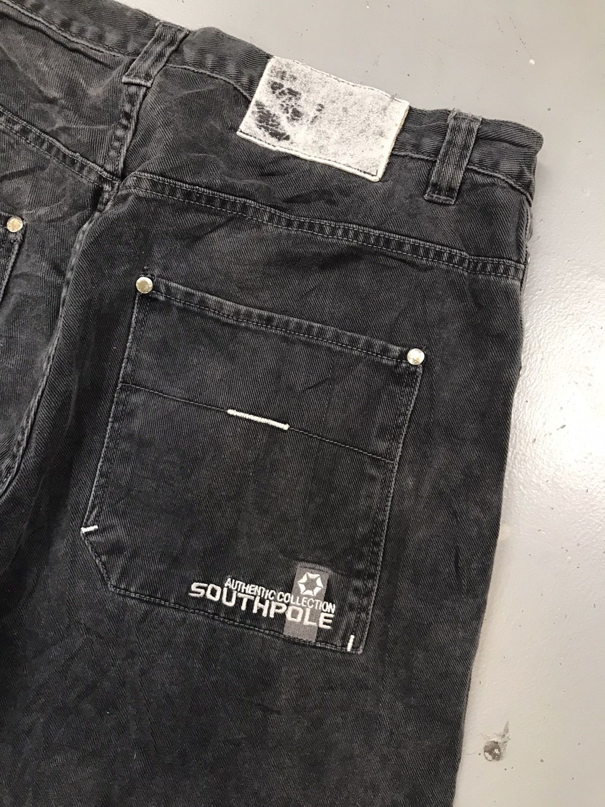 Southpole × Vintage Vintage Southpole silver tab denim jort Size US 36 / EU 52 - 7 Thumbnail