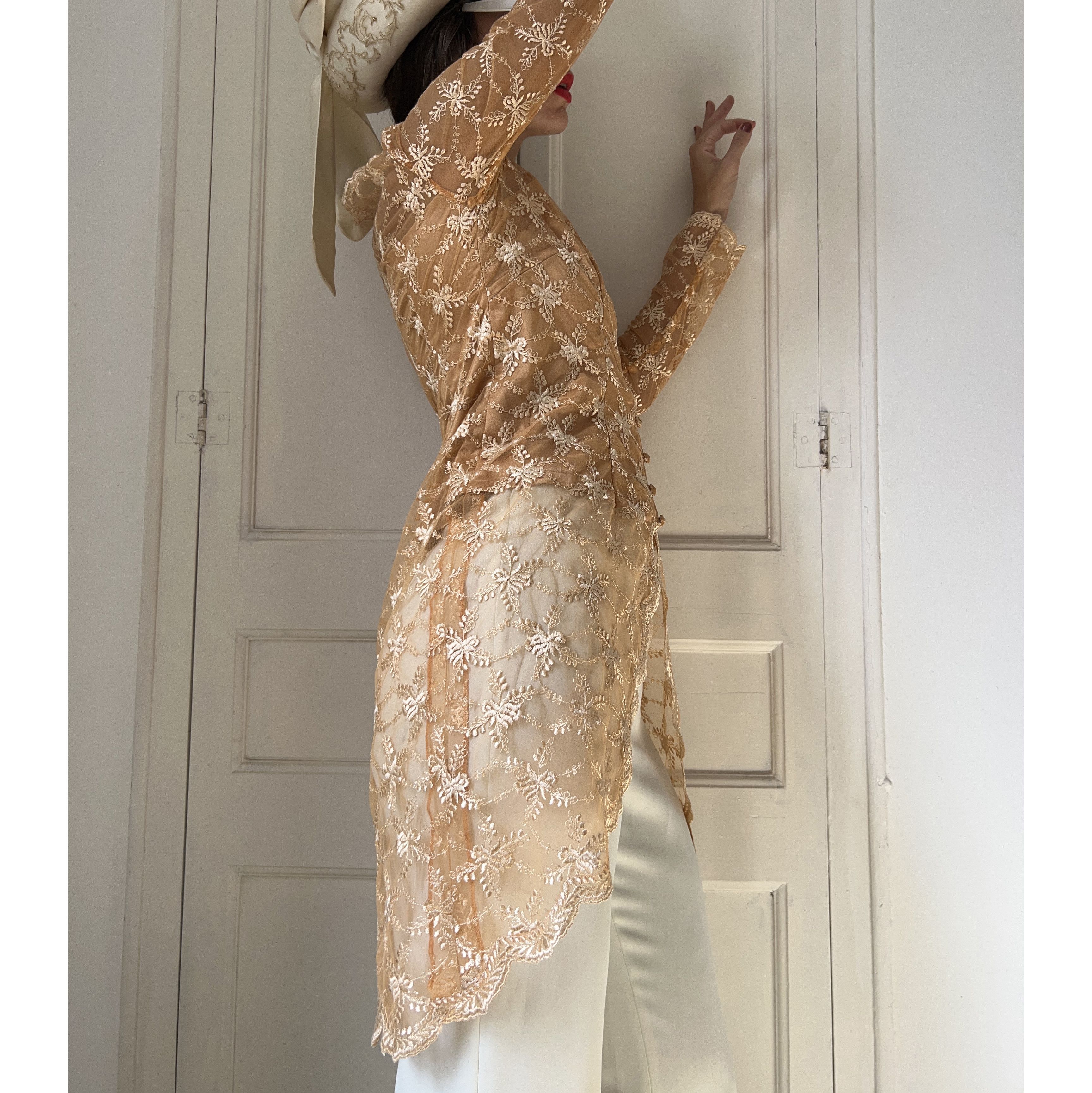 Vintage Vintage Orange Lace Kebaya Dress Size M / US 6-8 / IT 42-44 - 5 Thumbnail