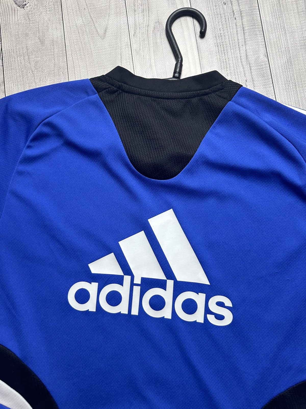 Vintage Vintage adidas Chelsea soccer jersey Samsung size S Size US S / EU 44-46 / 1 - 9 Thumbnail
