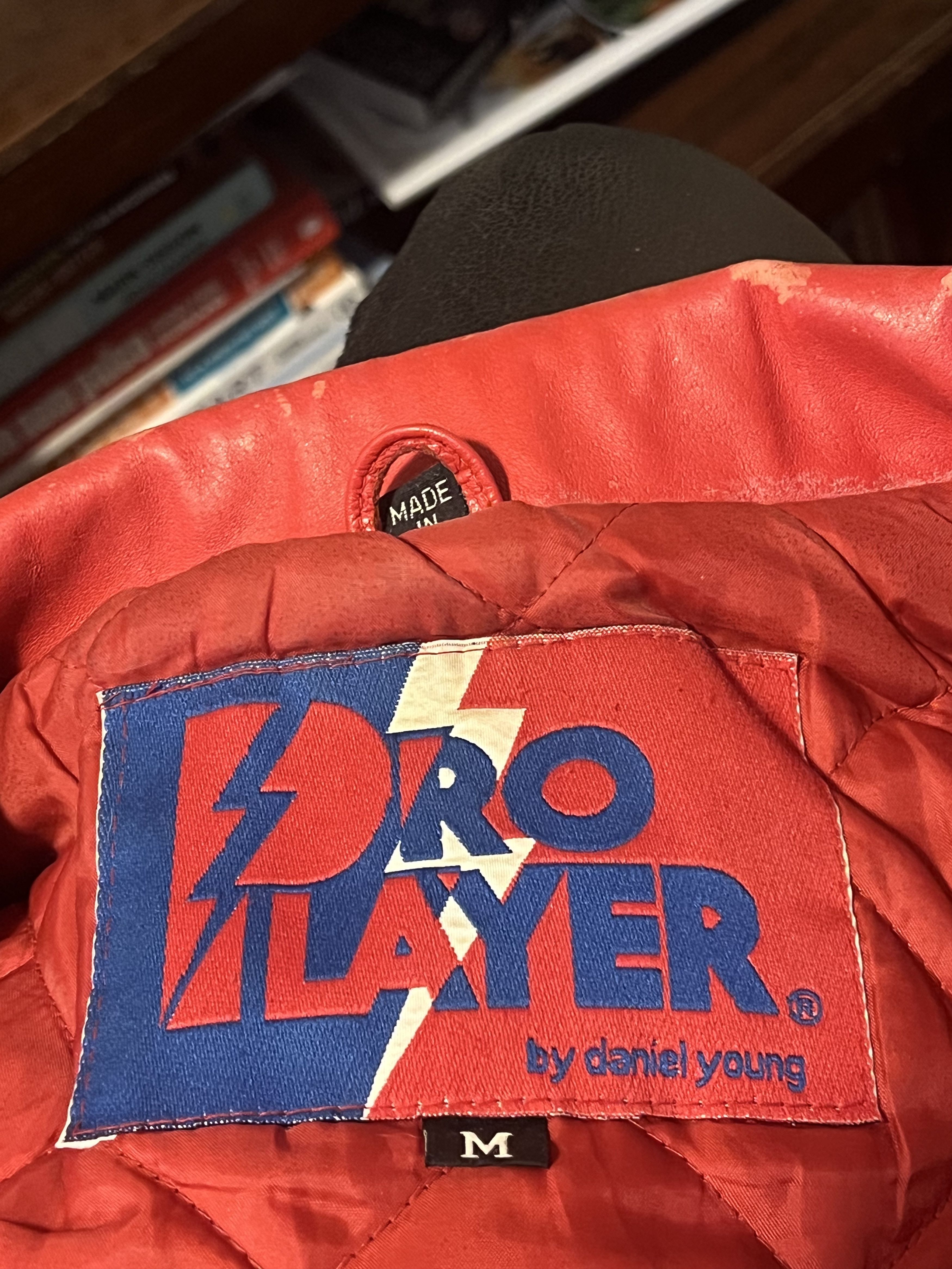Pro Player Chicago Blackhawks NHL Vintage Leather Jacket Size US M / EU 48-50 / 2 - 3 Thumbnail