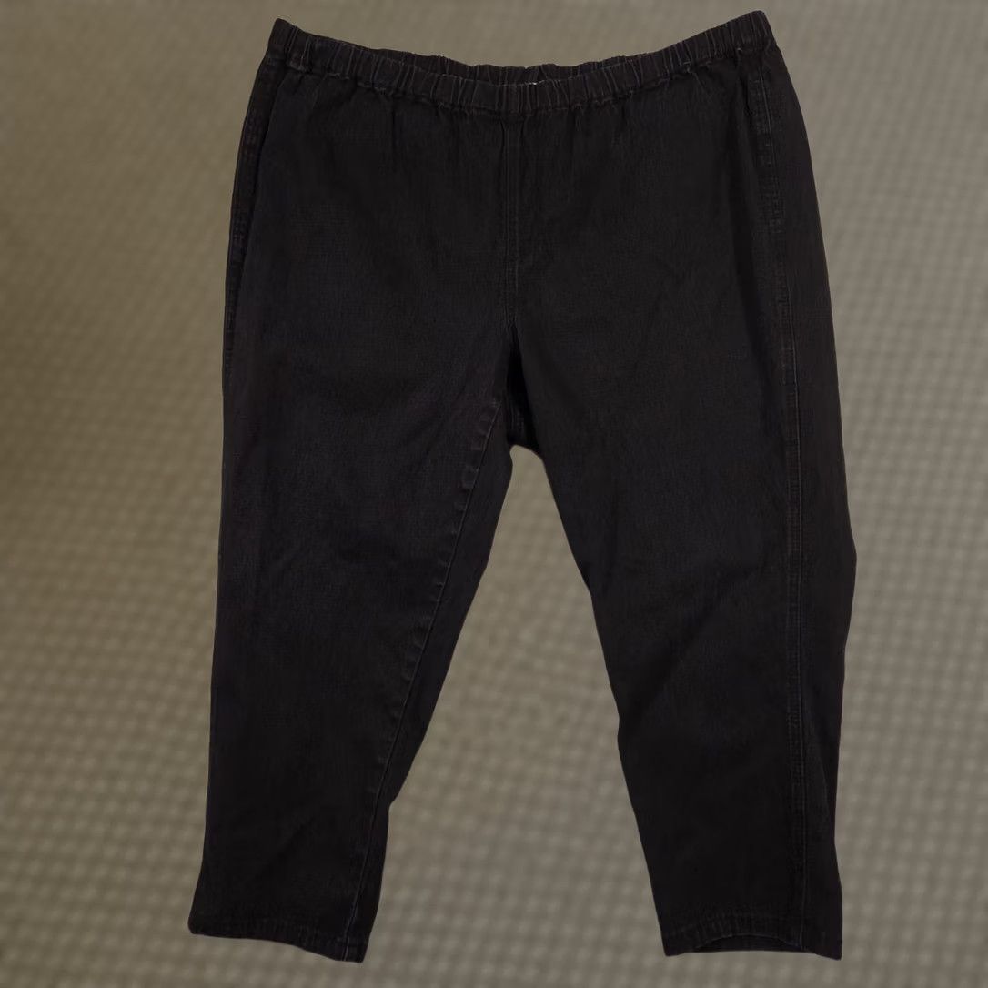 Vintage DG2 by Diane Gilman Capri Jeans Womens P2X Black High Rise Elastic Waist Stretch Capris Size 40" / US 18 - 1 Thumbnail