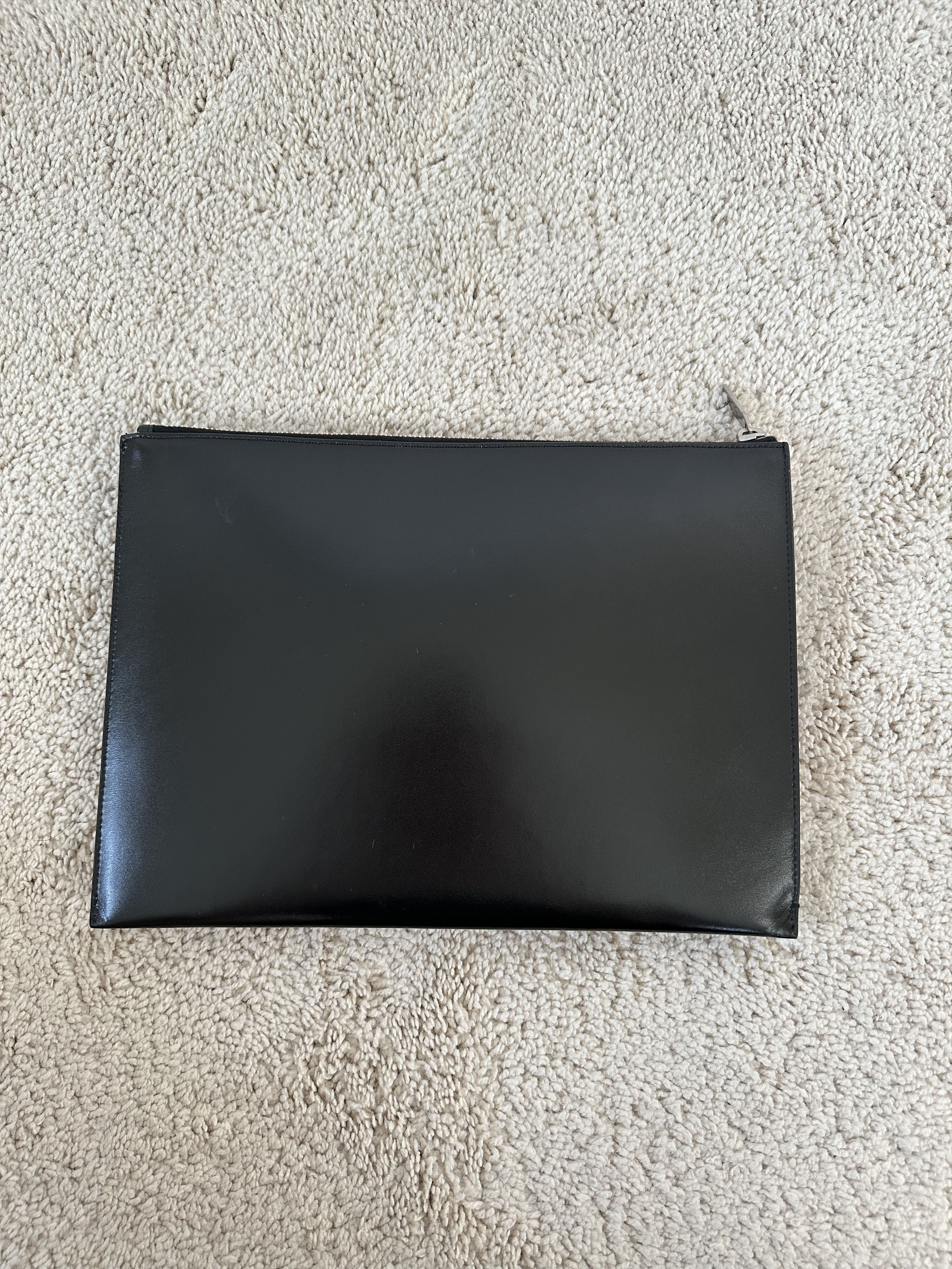 Saint Laurent Paris Saint Laurent Black Leather YSL Monogram Pouch Size ONE SIZE - 2 Thumbnail
