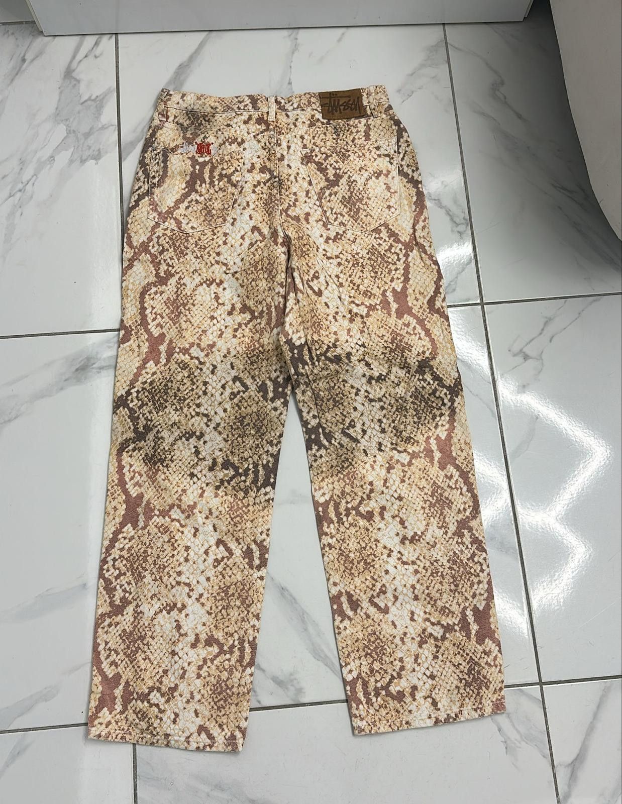 STUSSY SAMPLE BIG OL