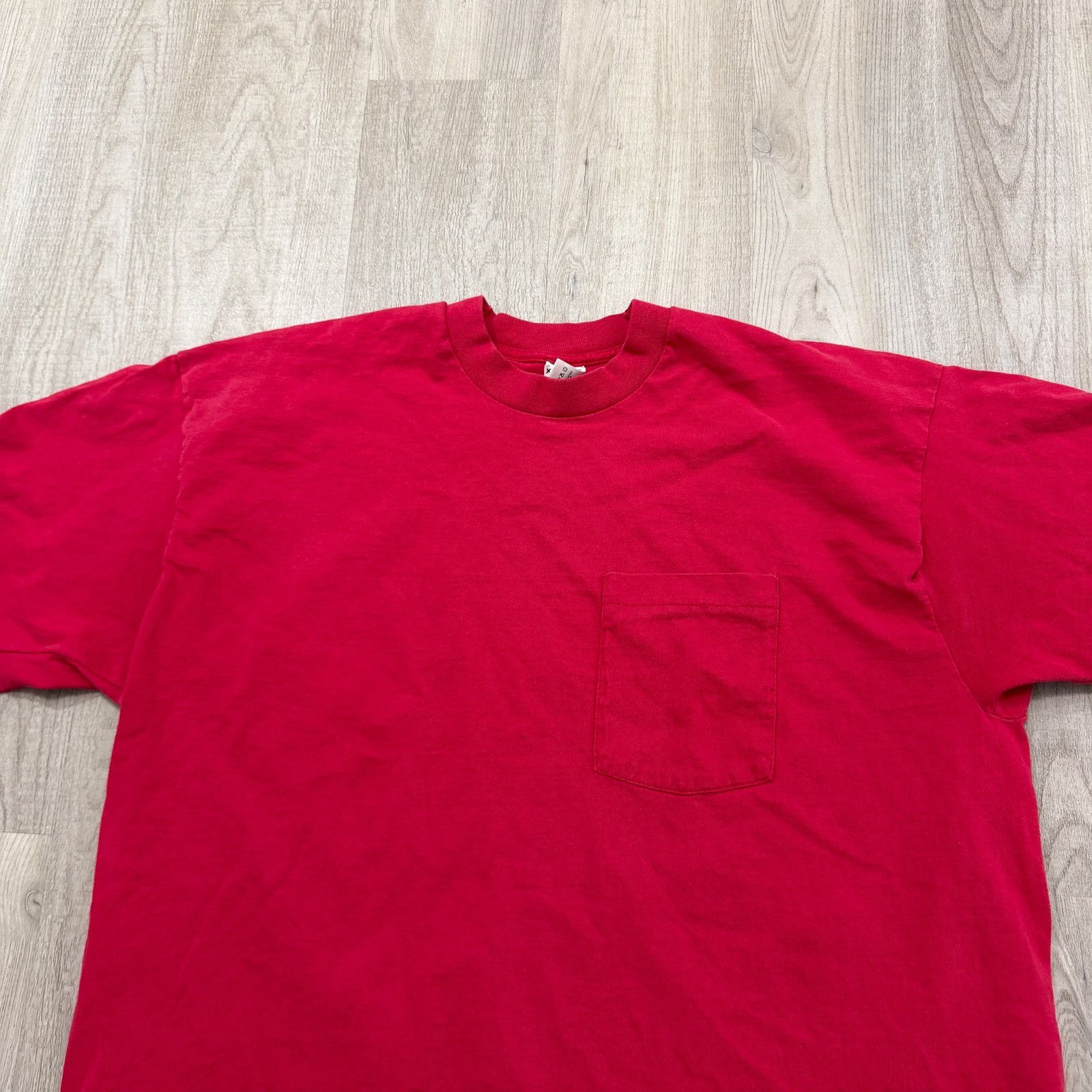 Vintage Vintage Fruit of the Loom Pocket Shirt Men's 2XL Red 90s Size US XXL / EU 58 / 5 - 2 Thumbnail