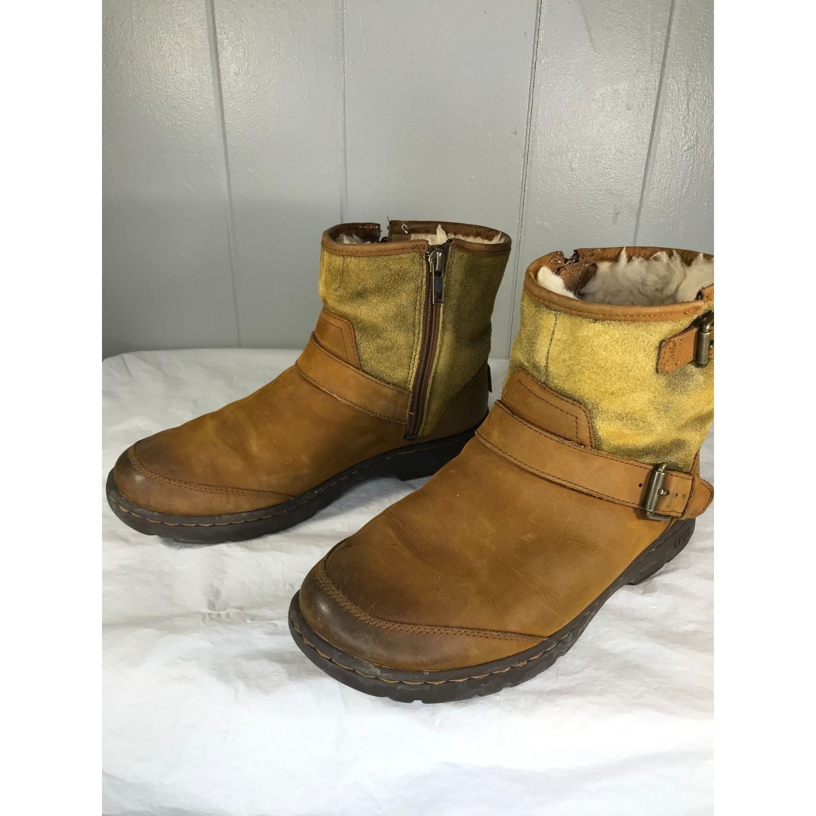 Ugg UGG Australia Dawn Chestnut Short Leather Lug Sole Boots Wom Size US 7 / IT 37 - 2 Thumbnail