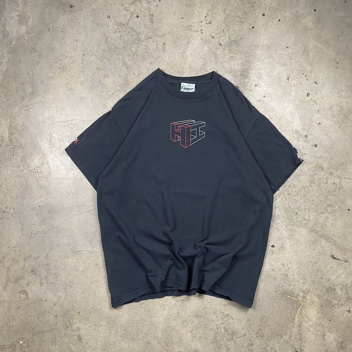Hurley × Vintage y2k Hurley Surf 3D Tee Size US XL / EU 56 / 4 - 1 Thumbnail
