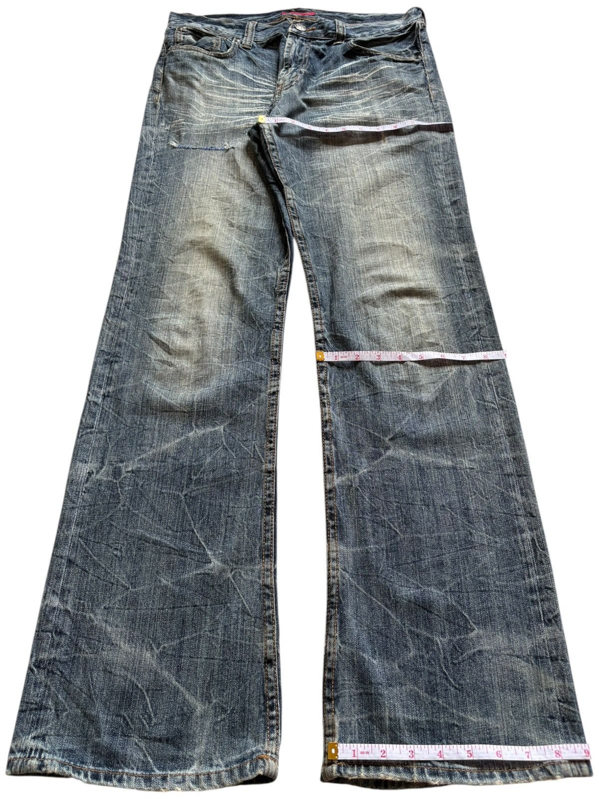 Japanese Brand Vintage Japanese Brand Crack Wash Distressed Flare Jeans Size US 32 / EU 48 - 16 Thumbnail
