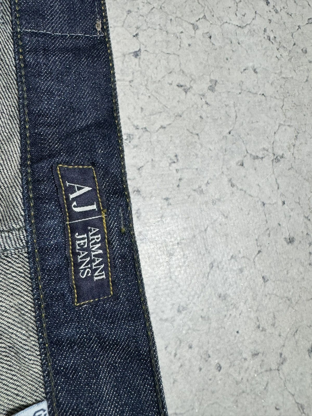 Armani Armani Jeans Baggy Big Logo Denim Luxury Vintage Size 34 Size US 34 / EU 50 - 6 Thumbnail