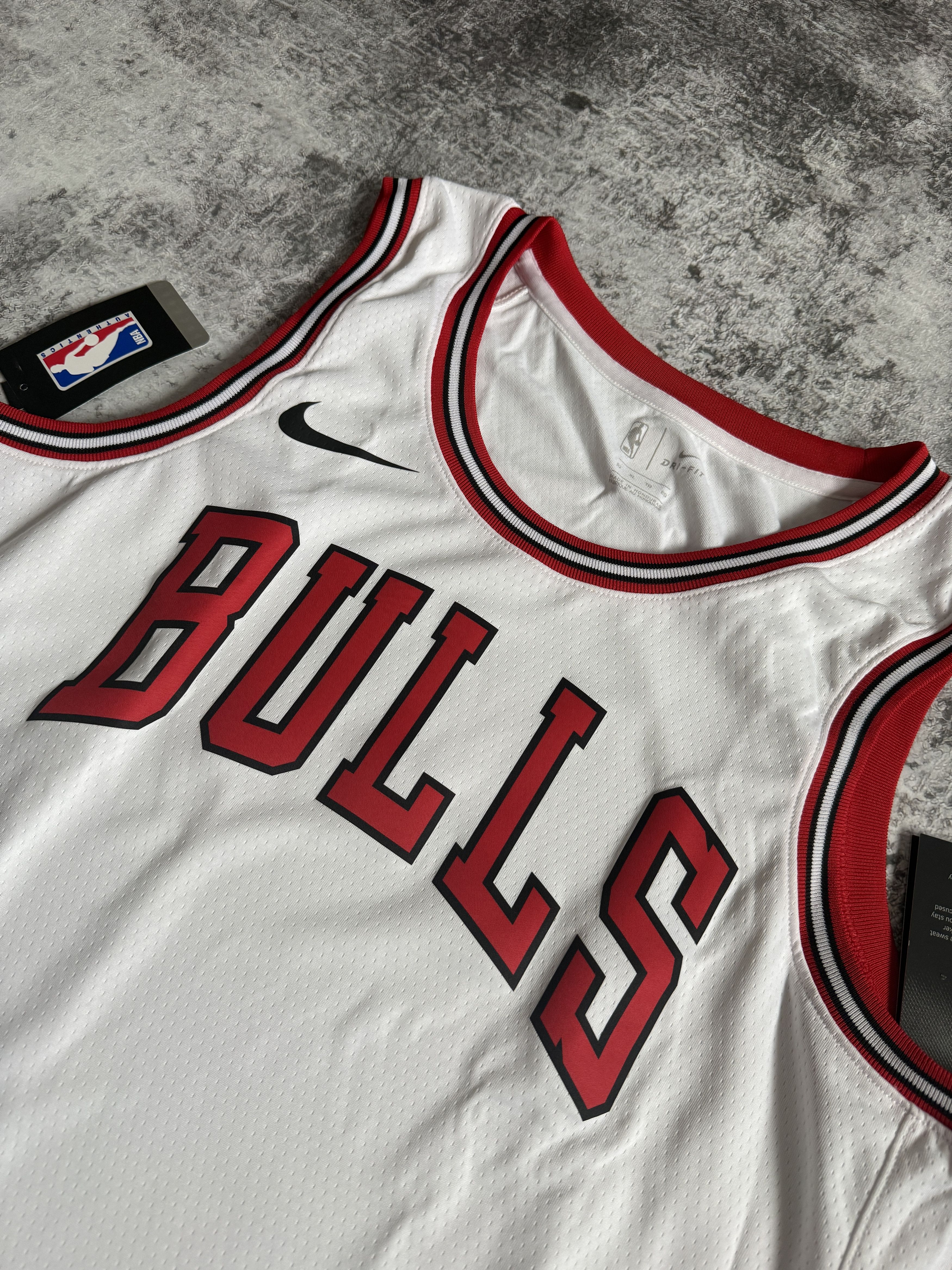 Nike Chicago Bulls Authentic Blank Jersey DRI FIT NIKE XL Size US XL / EU 56 / 4 - 5 Thumbnail