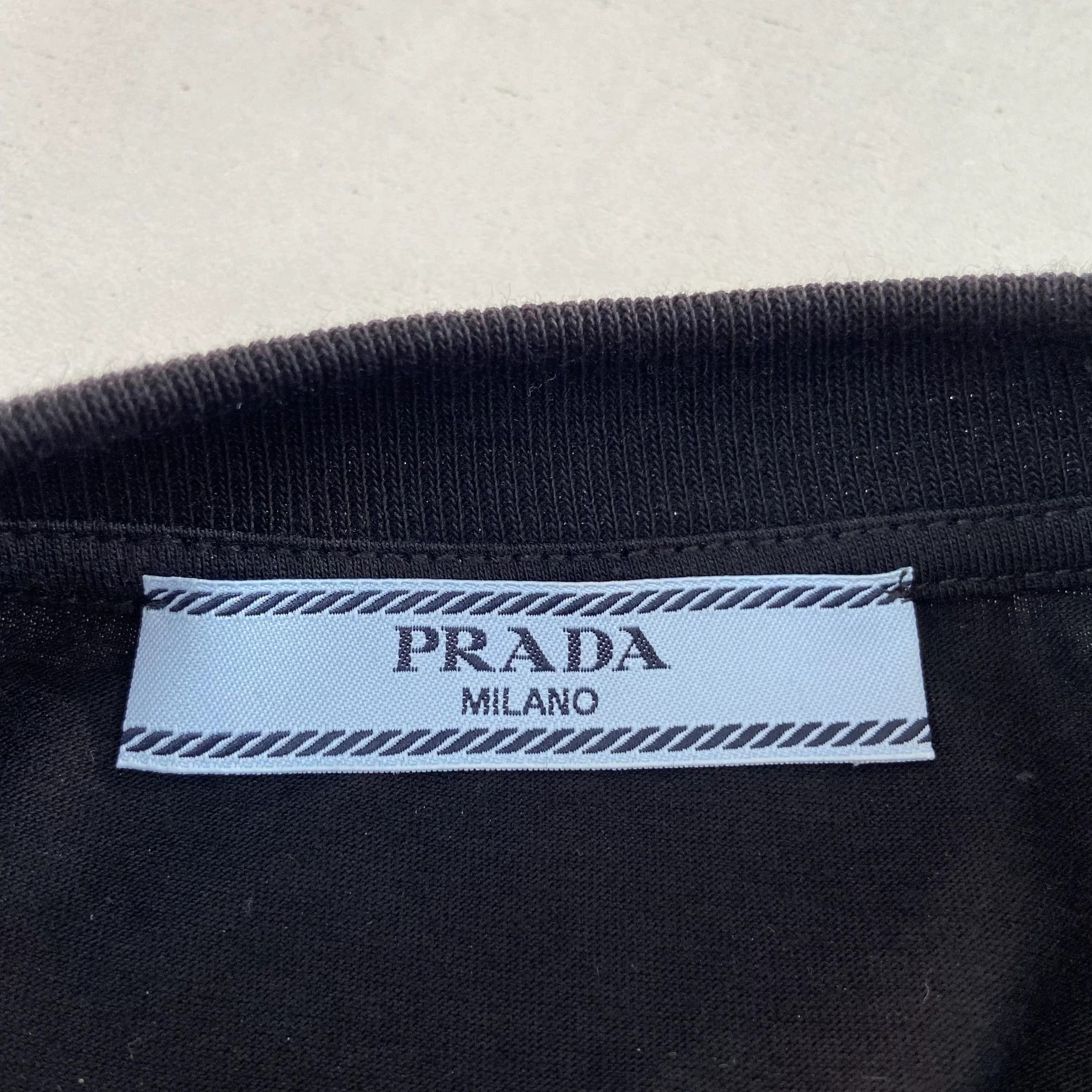 Prada Prada Triangle Beaded Black T-shirt M 8823 Size M / US 6-8 / IT 42-44 - 7 Thumbnail