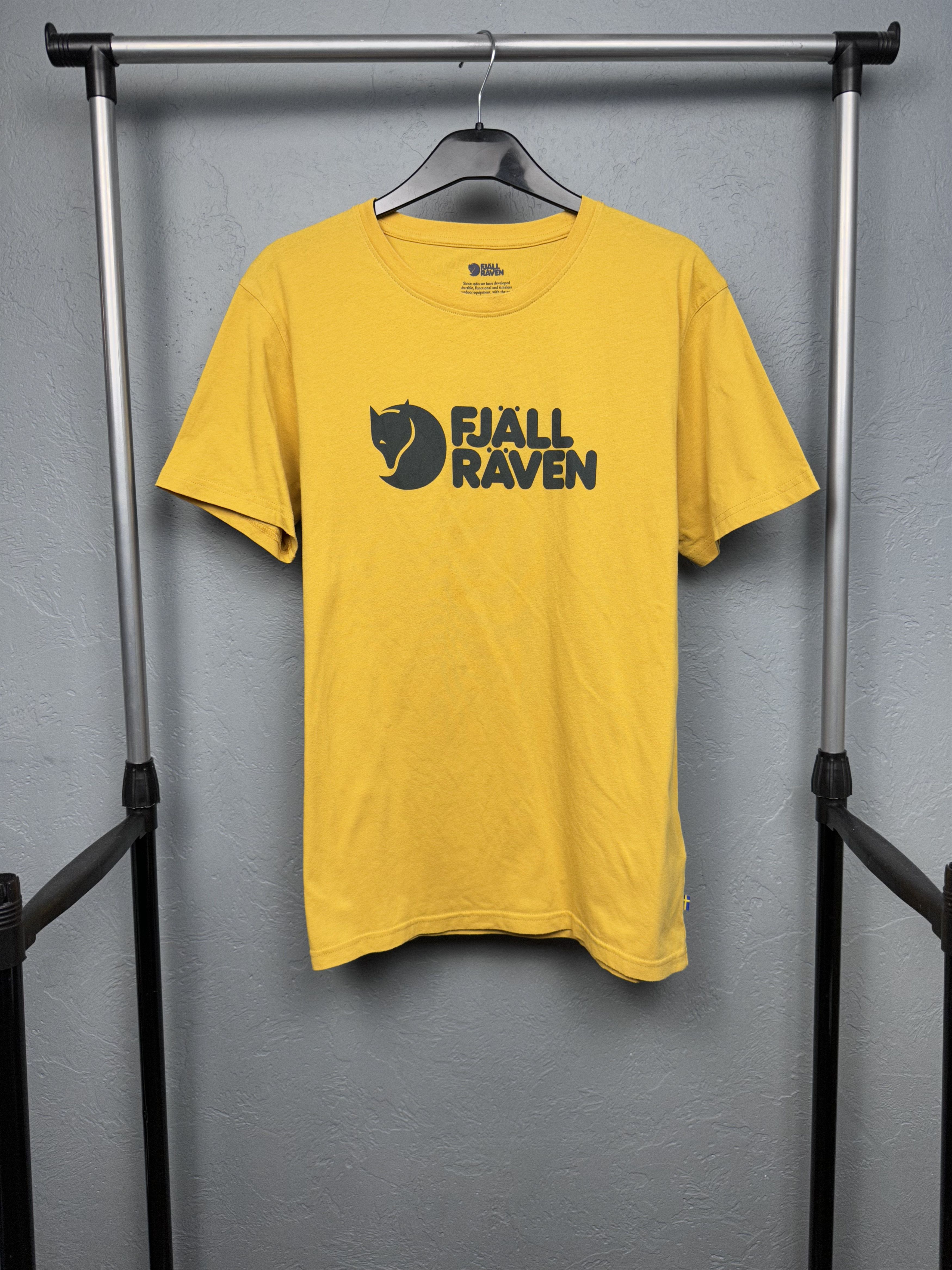 Fjallraven Fjallraven Mens Crew Neck Big Logo T-Shirt Size US L / EU 52-54 / 3 - 1 Thumbnail