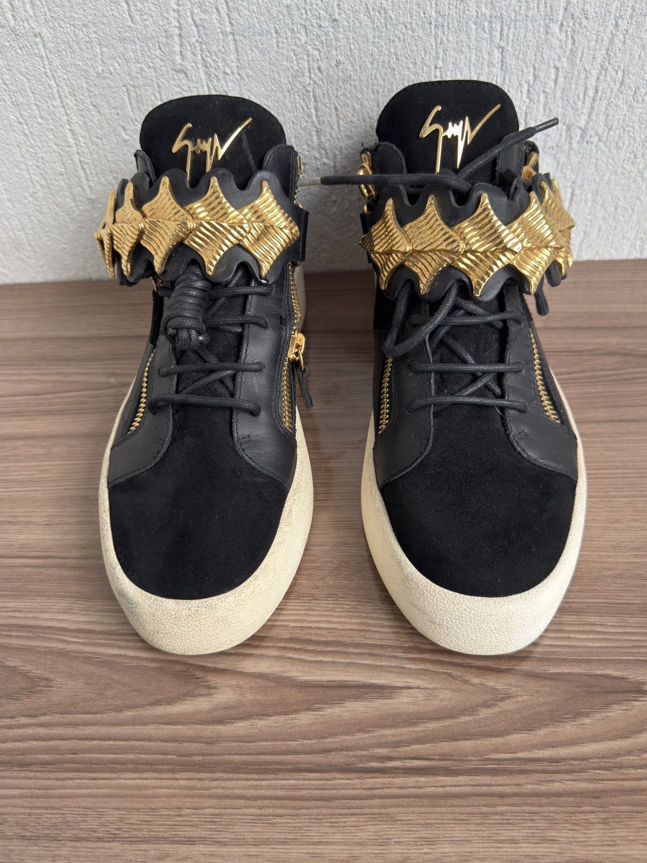 Giuseppe Zanotti Y2k😮‍💨🔥Gold strap buckle strap Sneaker Size US 10 / EU 43 - 5 Thumbnail