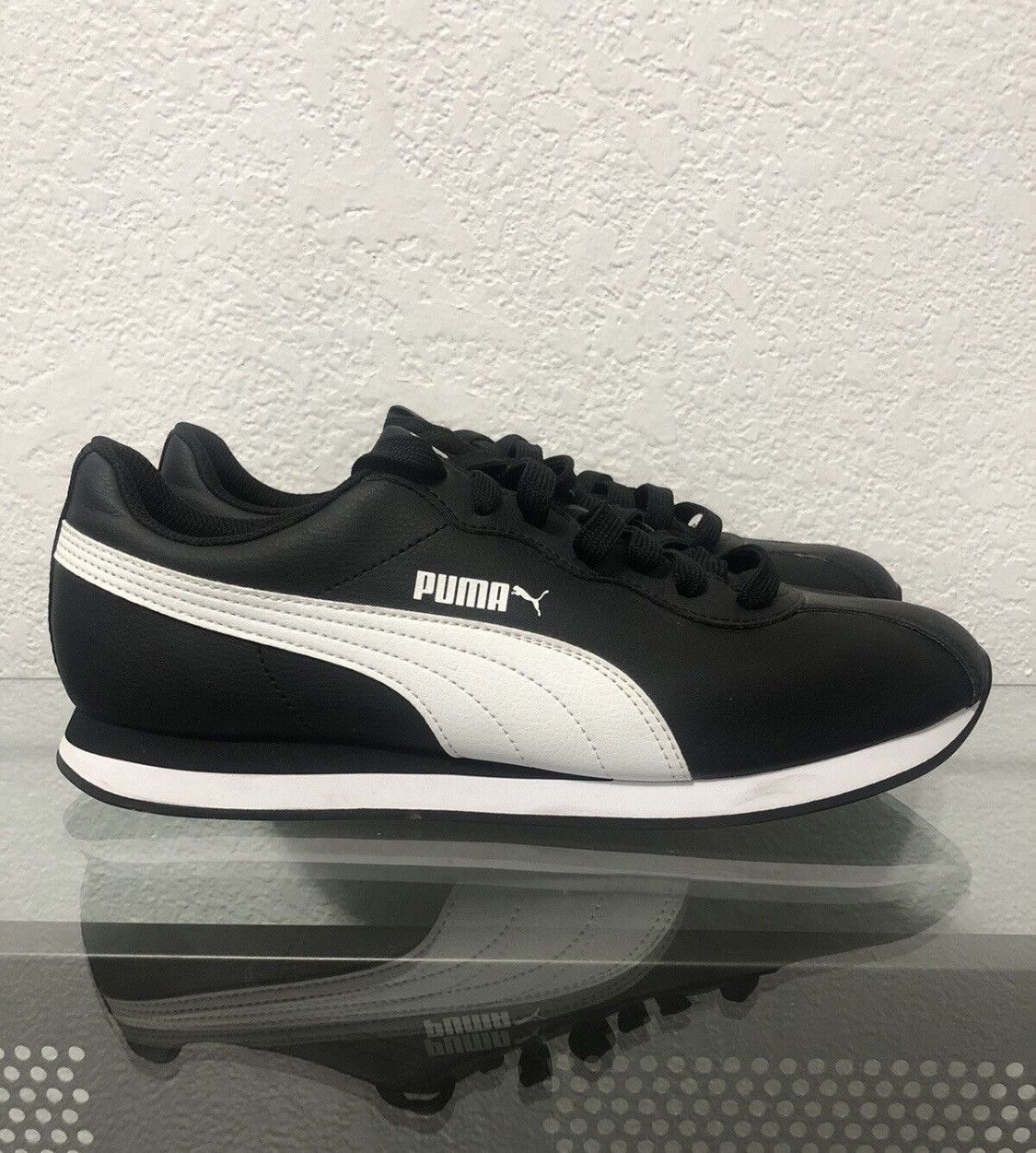 Puma Puma Turín 2 Black | Grailed