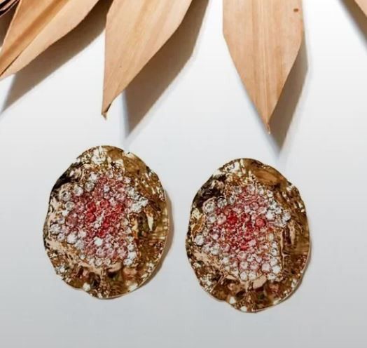 Zara Zara Textured Gold Earrings with Pink Highlights Size ONE SIZE - 1 Thumbnail