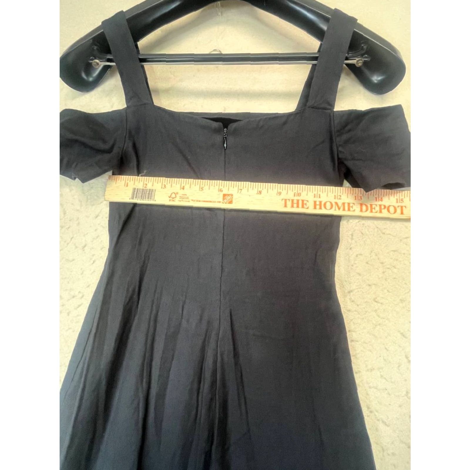 Vintage ALC Black ribbed ruffle midi dress Short Sleeve Women Size 0 Size 25" / US 0 / IT 36 - 3 Thumbnail