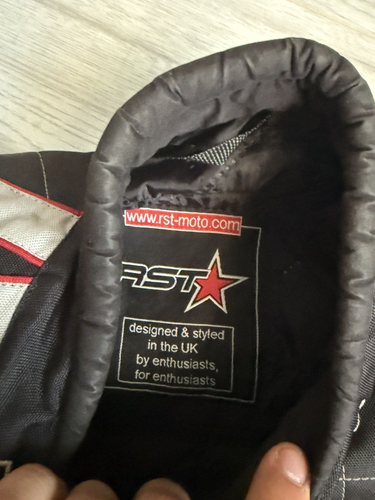 Other UK Vintage Armoured moto direct jacket racing division Size US M / EU 48-50 / 2 - 4 Thumbnail
