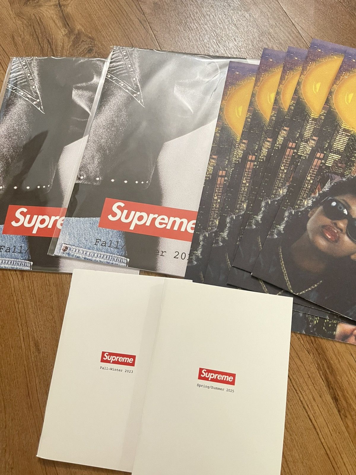 Supreme Supreme posters and mini books Size ONE SIZE - 3 Thumbnail