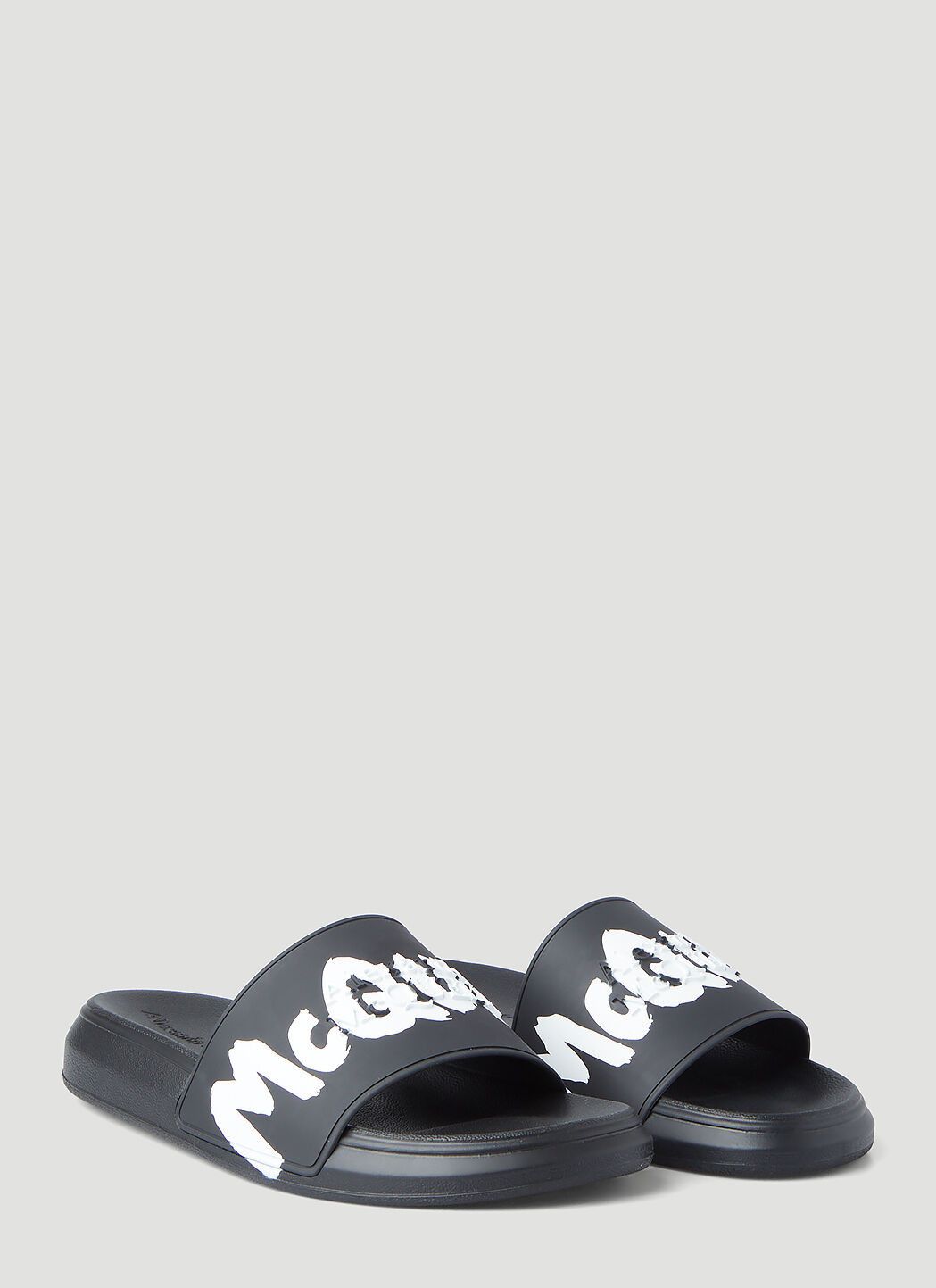 Alexander McQueen o1y1024 Slip On in Black Size US 6.5 / EU 39-40 - 1 Thumbnail