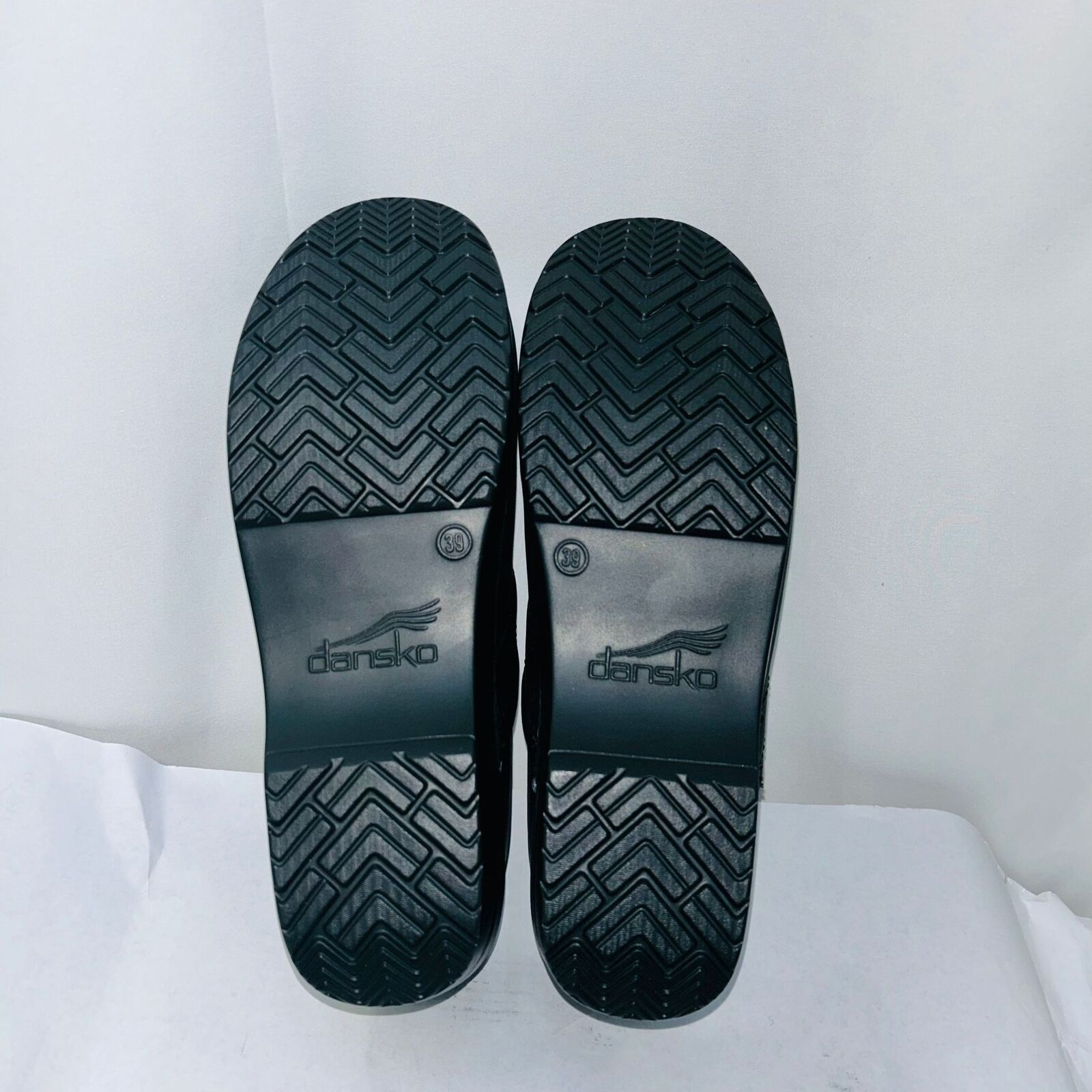 Dansko DANSKO WOMENS WIDE XP2.0 BLACK COMFORT CLOGS SIZE 8.5/9B Size US 8.5 / IT 38.5 - 5 Thumbnail