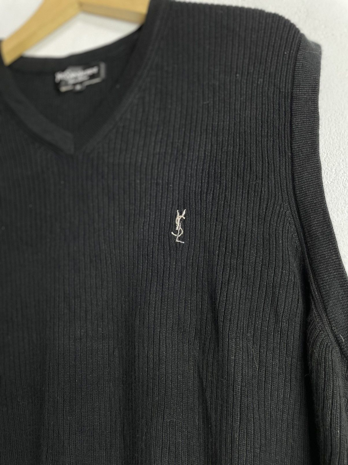 Yves Saint Laurent Vintage Yves Saint Laurent YSL Knit Vest Casual Pour Homme Size US M / EU 48-50 / 2 - 3 Thumbnail