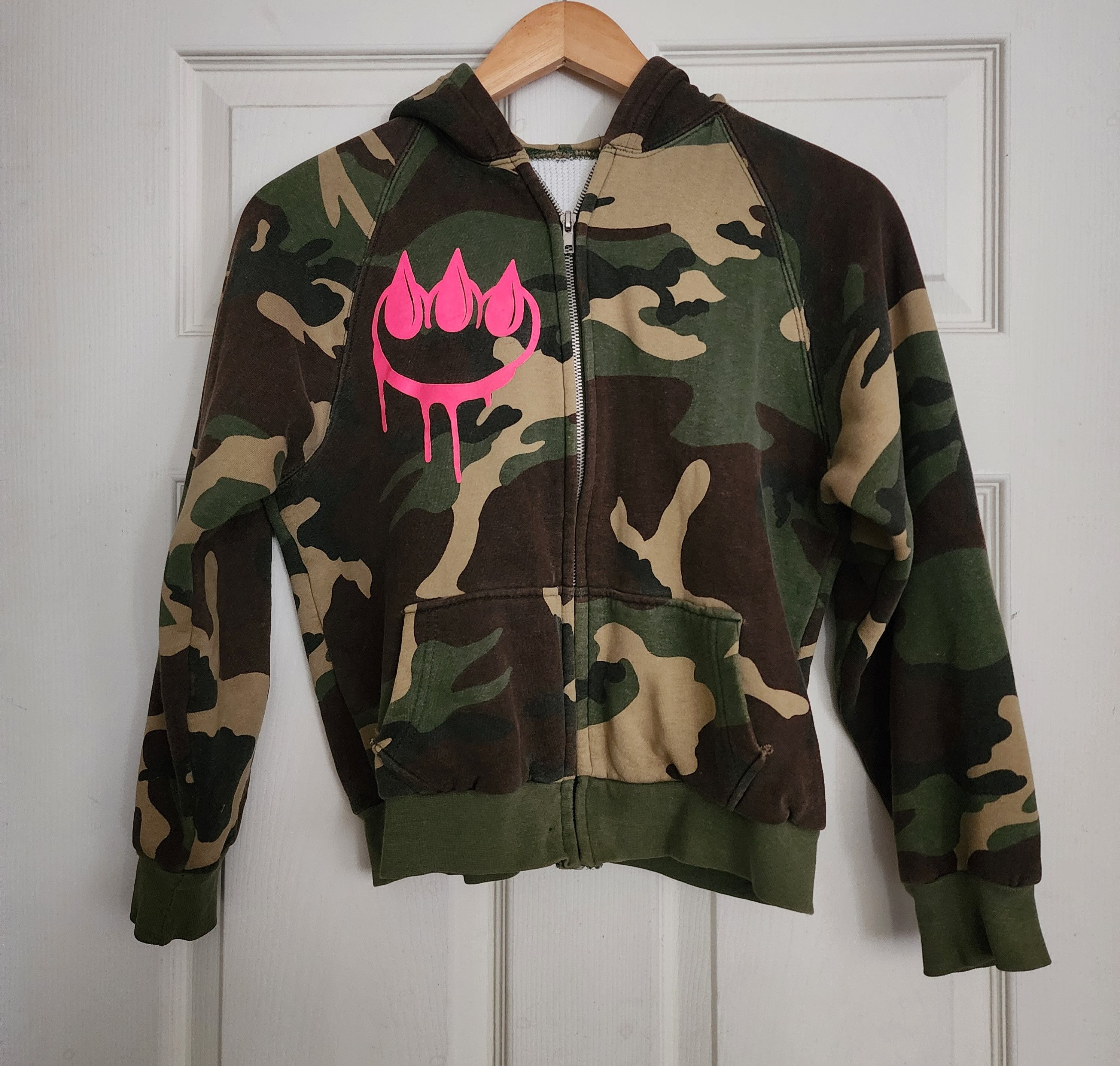I Love NY Vintage CLAW Money Graffiti NYC Camo Claw Crop Top Hoodie Size S / US 4 / IT 40 - 1 Thumbnail