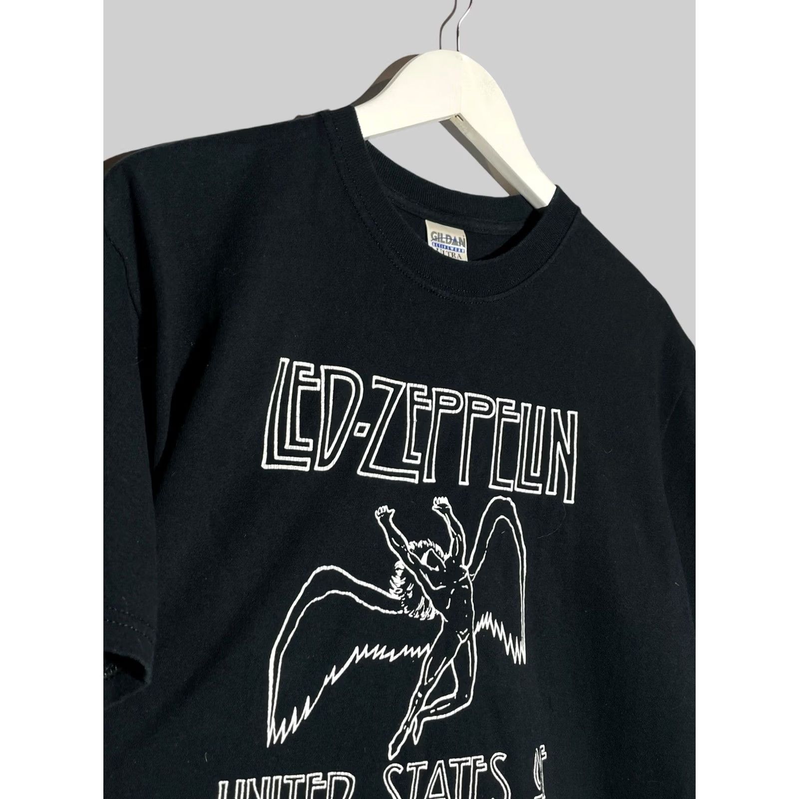 Gildan Led Zeppelin T-Shirt United States Of America 2000’s Black M Crew Neck Short Sleeve Vintage Logo Band Rock Mens Gildan Cotton Shirt Size US M / EU 48-50 / 2 - 7 Thumbnail