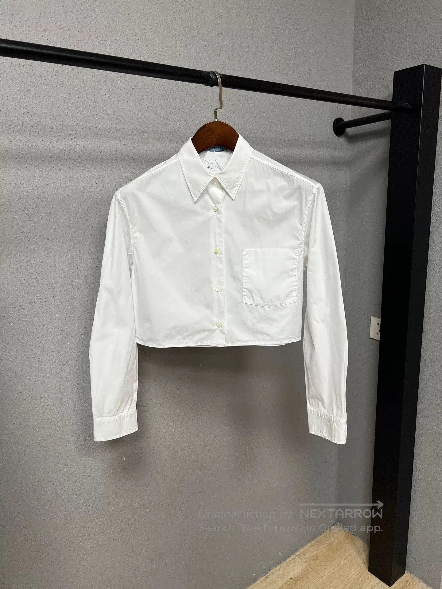 Prada Prada Cotton Triangle Logo Shirt. Size S / US 4 / IT 40 - 1 Thumbnail