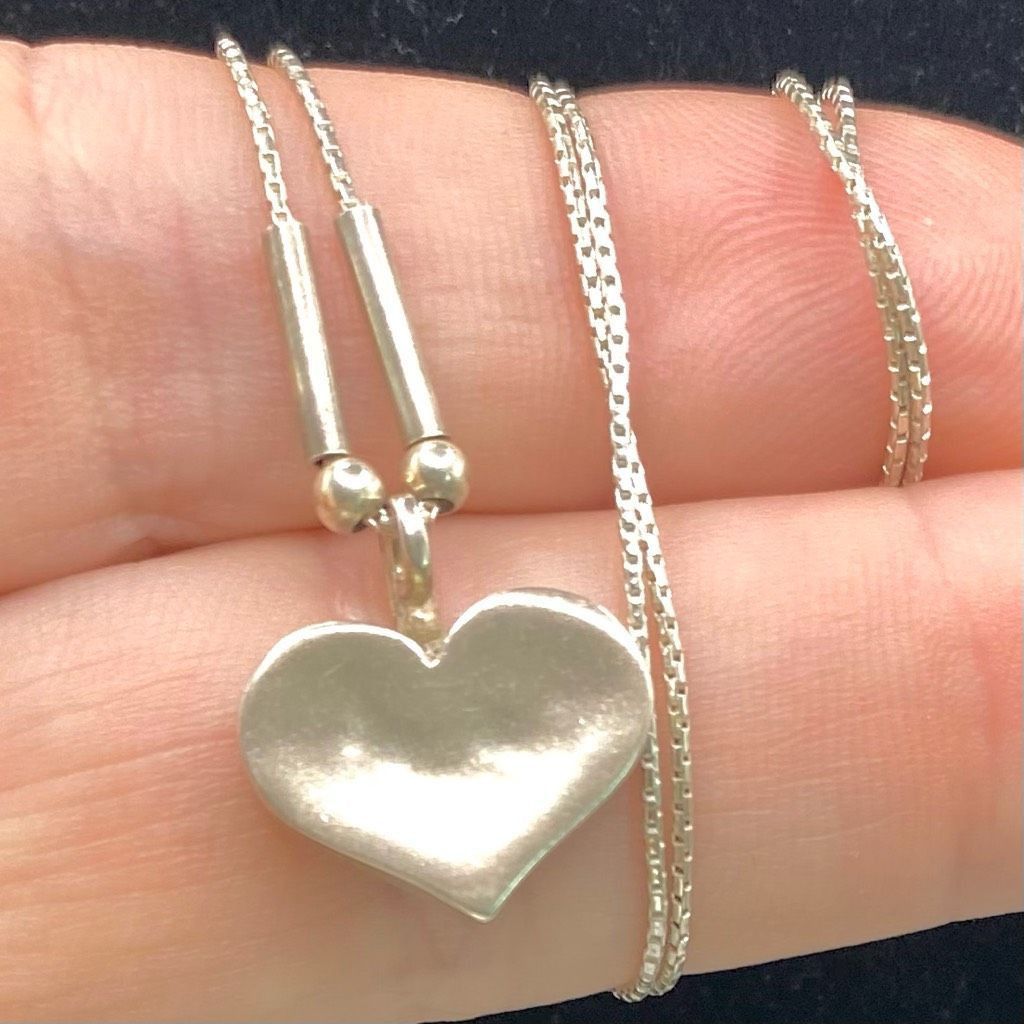 AMC Sterling 925 Silver Heart & 18” Sterling Chain