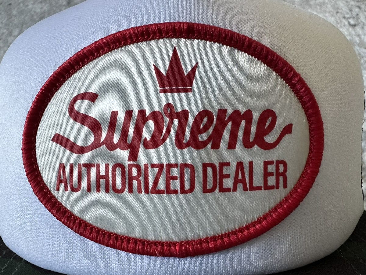 Playboy × Supreme Supreme x Playboy Mesh Back 5-Panel SS26/W3 Size ONE SIZE - 14 Thumbnail