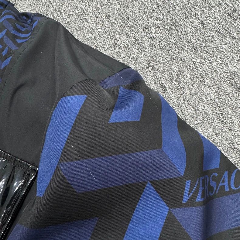 Versace Versace Paper Jacket with a Paper Logo Size US S / EU 44-46 / 1 - 3 Thumbnail