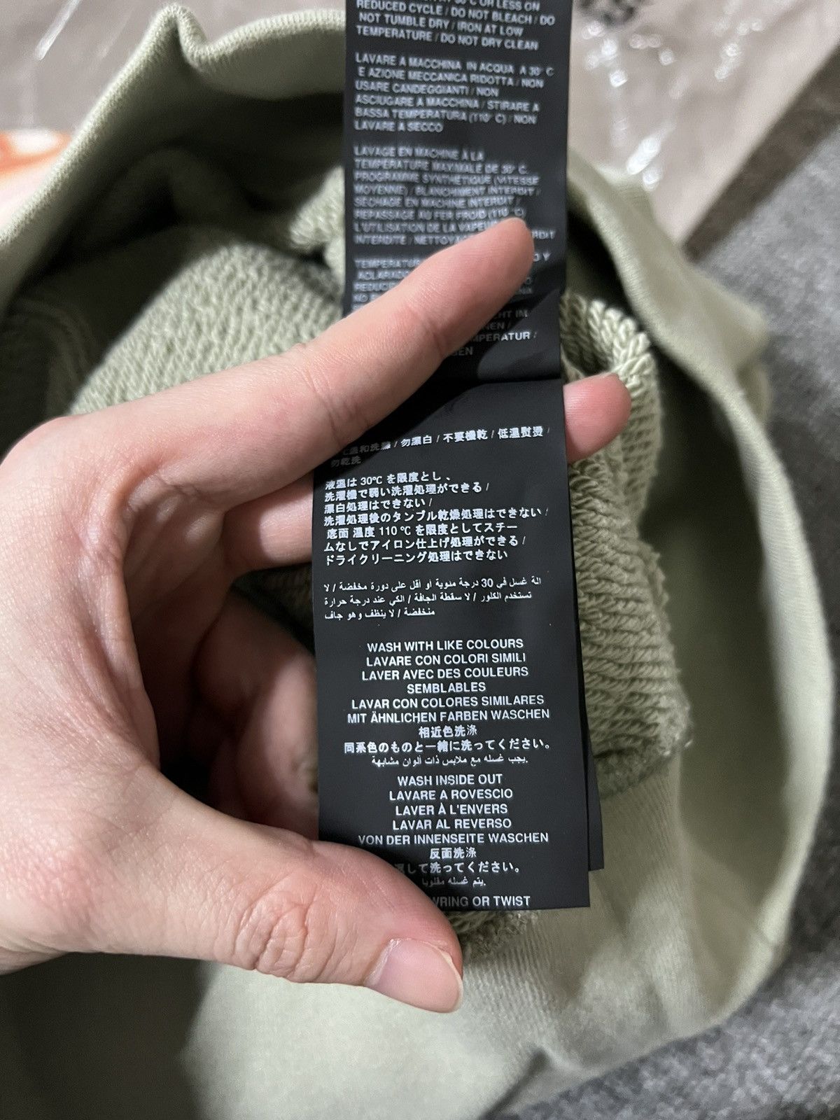 Palm Angels 「retail💲595」Brand new palm angels x smiley juggler crewneck Size US XL / EU 56 / 4 - 14 Thumbnail