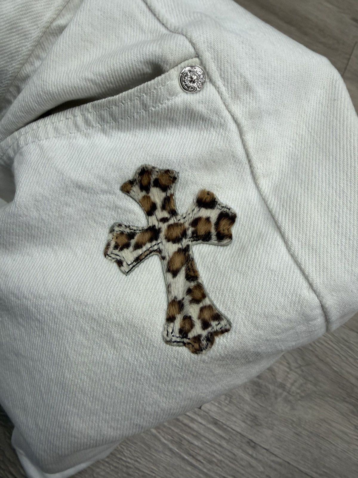 Chrome Hearts Chrome Hearts White Cheetah Patch Jeans Size US 33 - 3 Thumbnail