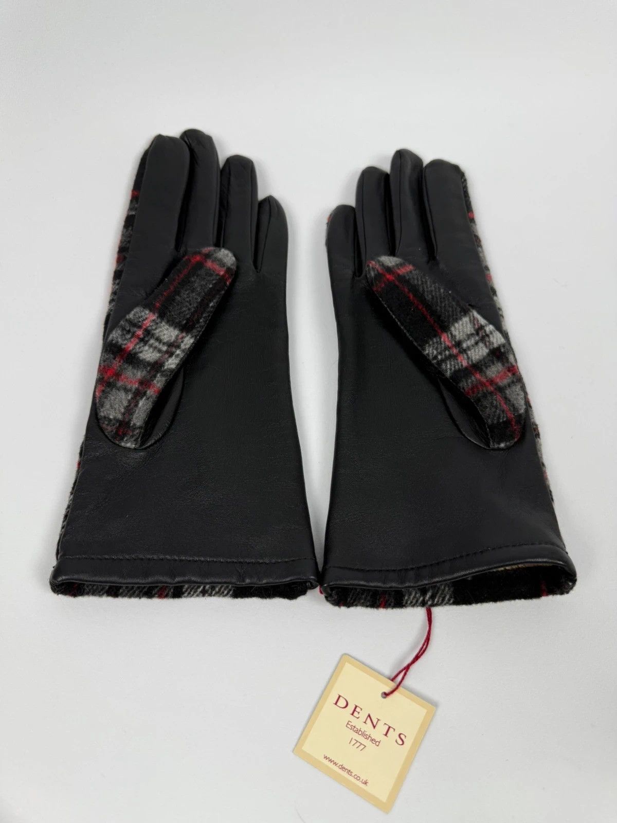 Dents Dents Plaid Gloves Womens size 7,5 Leather Size ONE SIZE - 3 Thumbnail