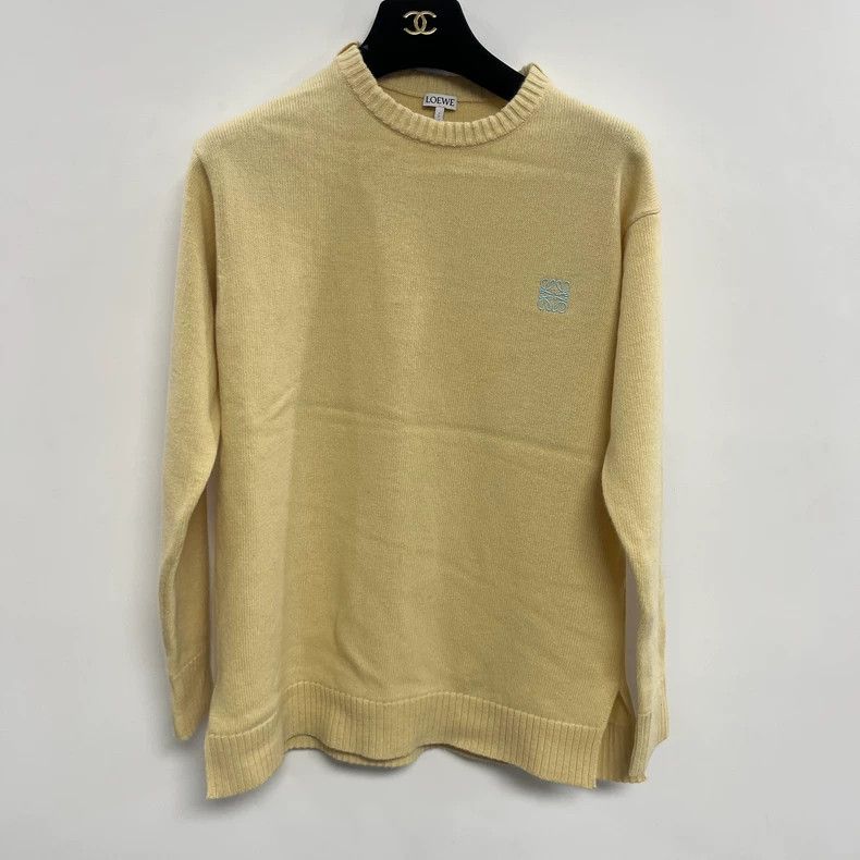 Loewe LOEWE Yellow small logo sweater Size S / US 4 / IT 40 - 1 Thumbnail
