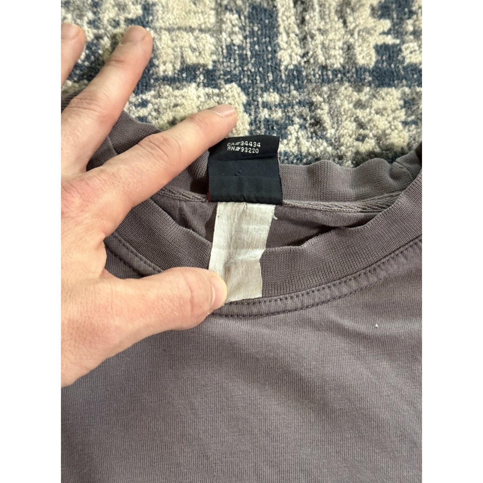 Vintage VINTAGE DC Shoes T-Shirt Long Sleeve Shirt Crew Neck Gray Cotton Logo 90s Skateboard USA Men L Size US L / EU 52-54 / 3 - 6 Thumbnail