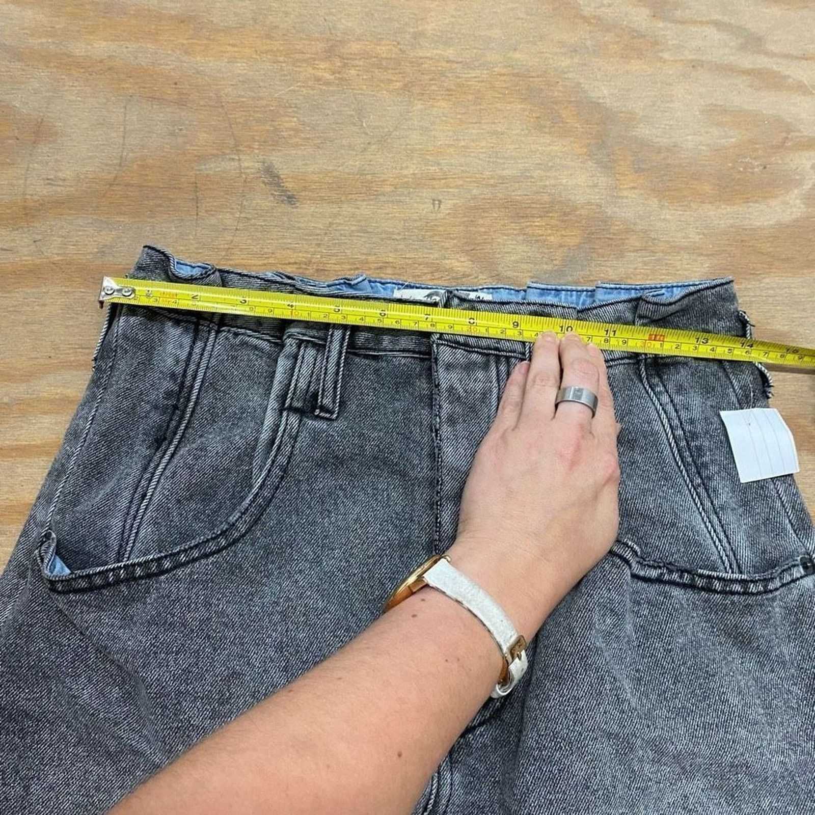 Free People Free People Denim Mini Skirt, Gray Jean Size 27 (US 4), $78 Size 27" / US 4 / IT 40 - 10 Thumbnail