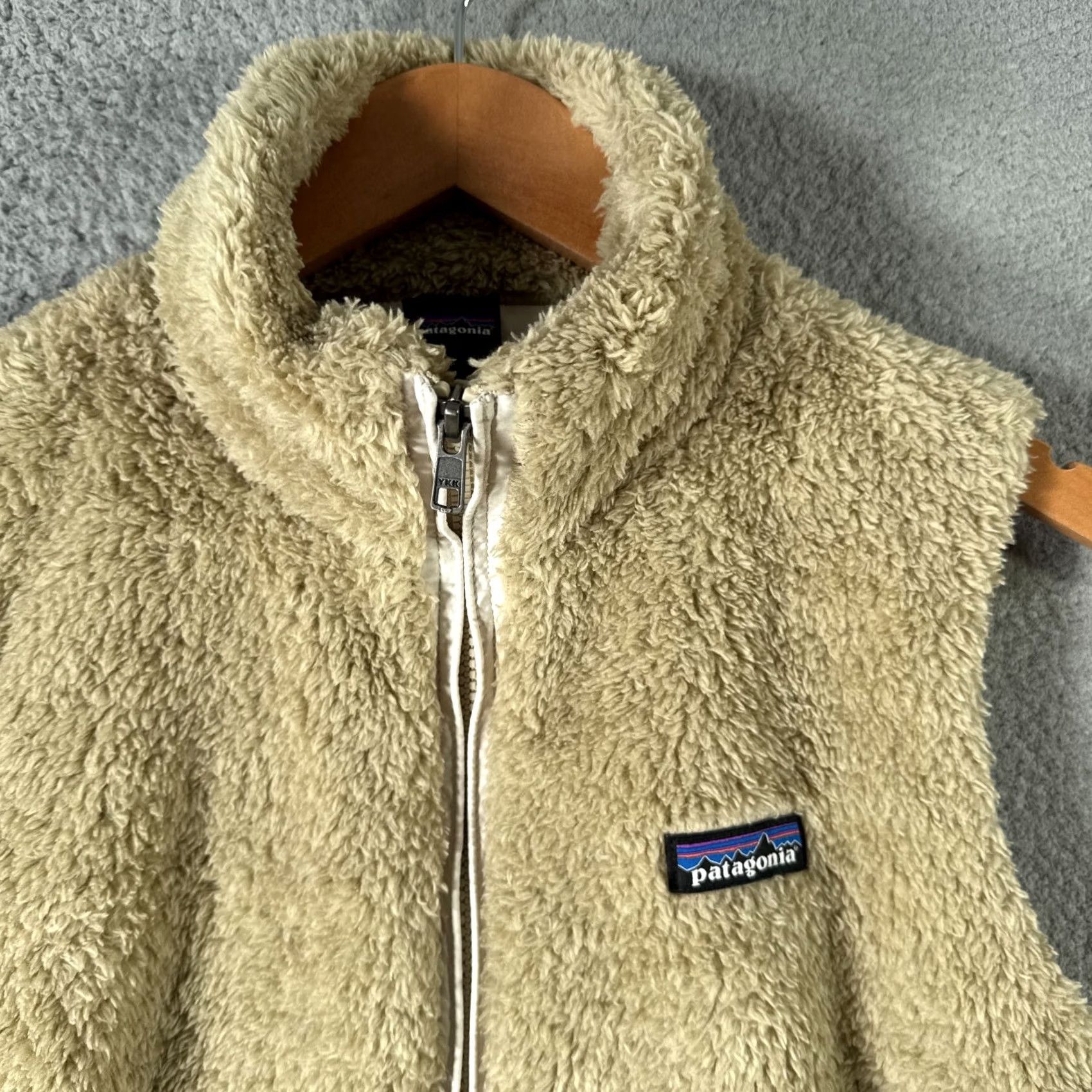 Patagonia Patagonia Vest Womens Medium Beige Los Gatos Fleece Sherpa Full Zip Pocket Retro Lacking N/A Size M / US 6-8 / IT 42-44 - 2 Thumbnail