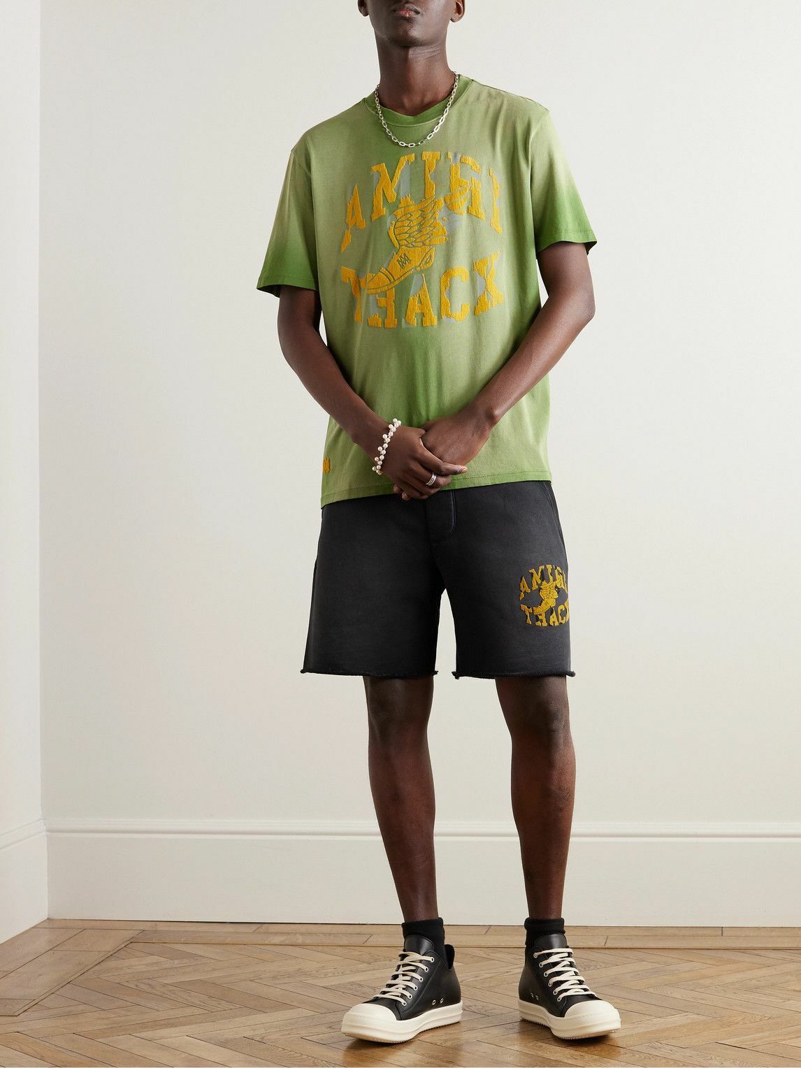 Amiri o1y0525 Logo Short in Black Size US 30 / EU 46 - 4 Thumbnail