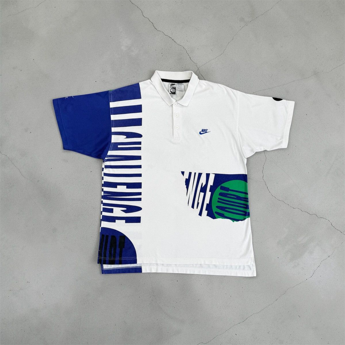 Nike Vintage Nike Challenge Court Agassi Tennis Rare Polo Shirt Size US L / EU 52-54 / 3 - 1 Thumbnail