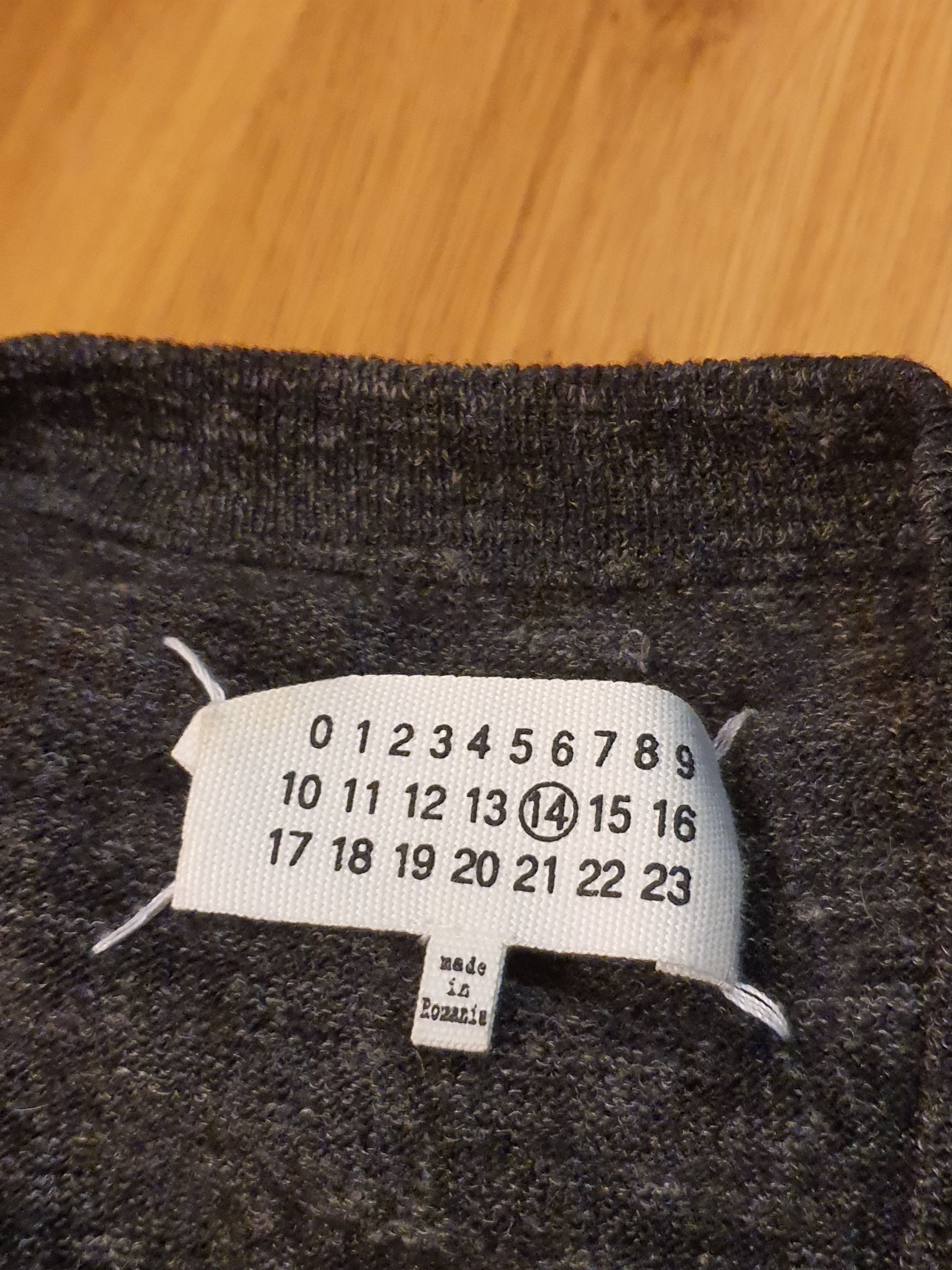 Maison Margiela Maison Martin Margiela Wool / Linen Cardigan Sweater Size US S / EU 44-46 / 1 - 5 Thumbnail