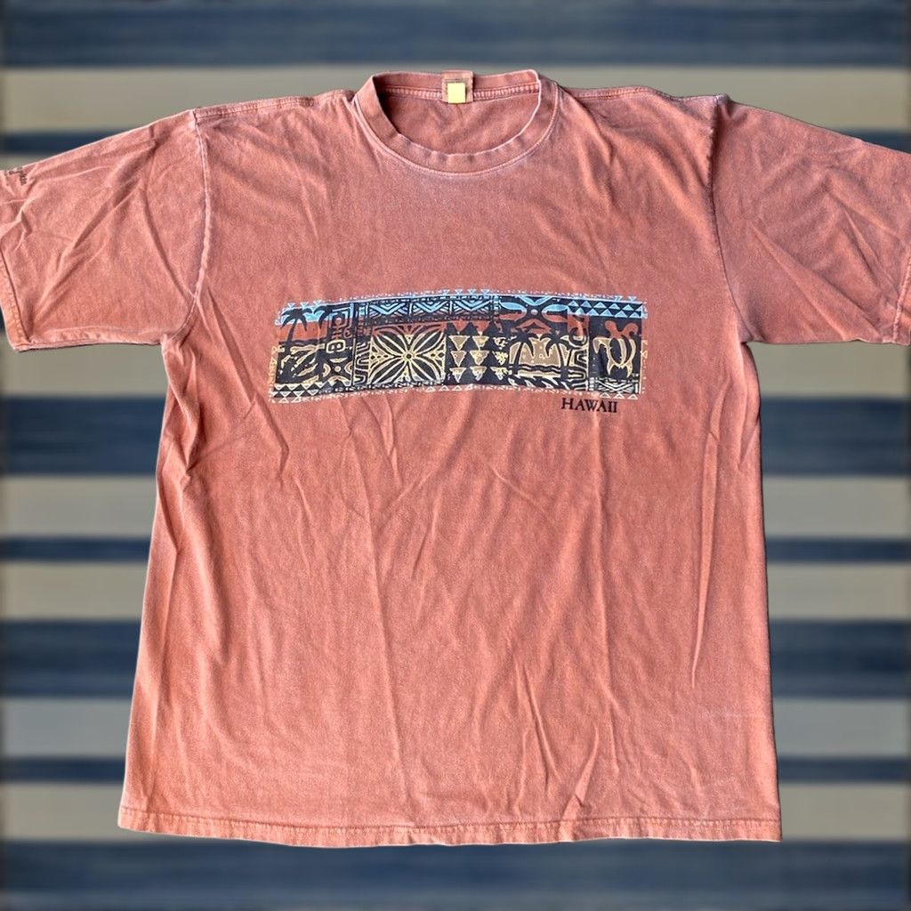 Vintage VINTAGE Crazy Shirts Hawaii T-Shirt XL Men Shirt Hawaii 90s Tropical Orange Cotton Short Sleeve Round Neck Logo Size US XL / EU 56 / 4 - 1 Thumbnail
