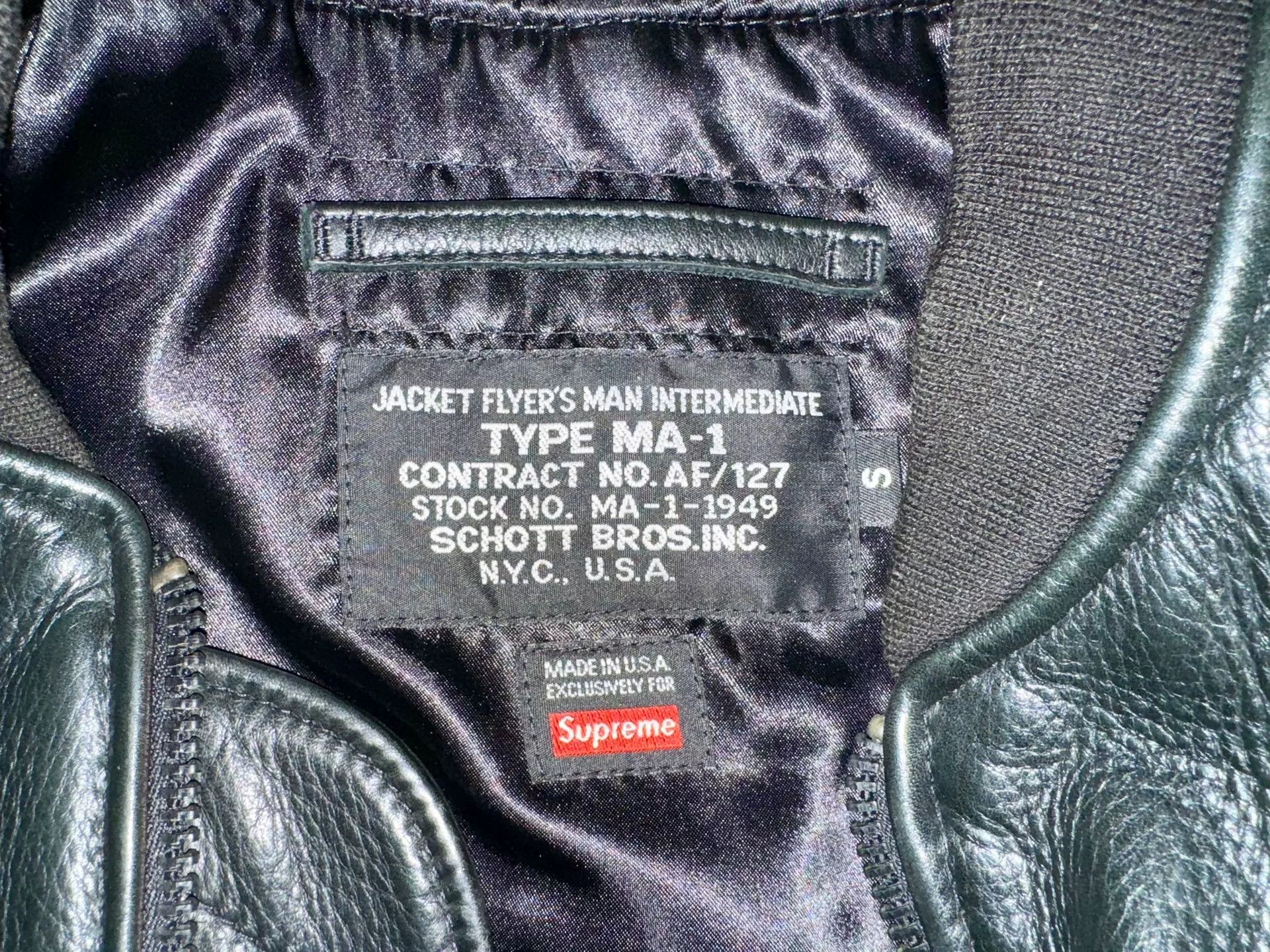 Schott × Supreme Supreme x Schott MA-1 Leather Bomber Jacket Size US S / EU 44-46 / 1 - 2 Thumbnail