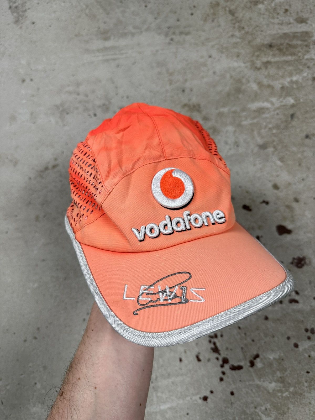 Mercedes-Benz Vintage Y2K Lewis Hamilton F1 McLaren Mercedes Hat Cap Size ONE SIZE - 6 Thumbnail